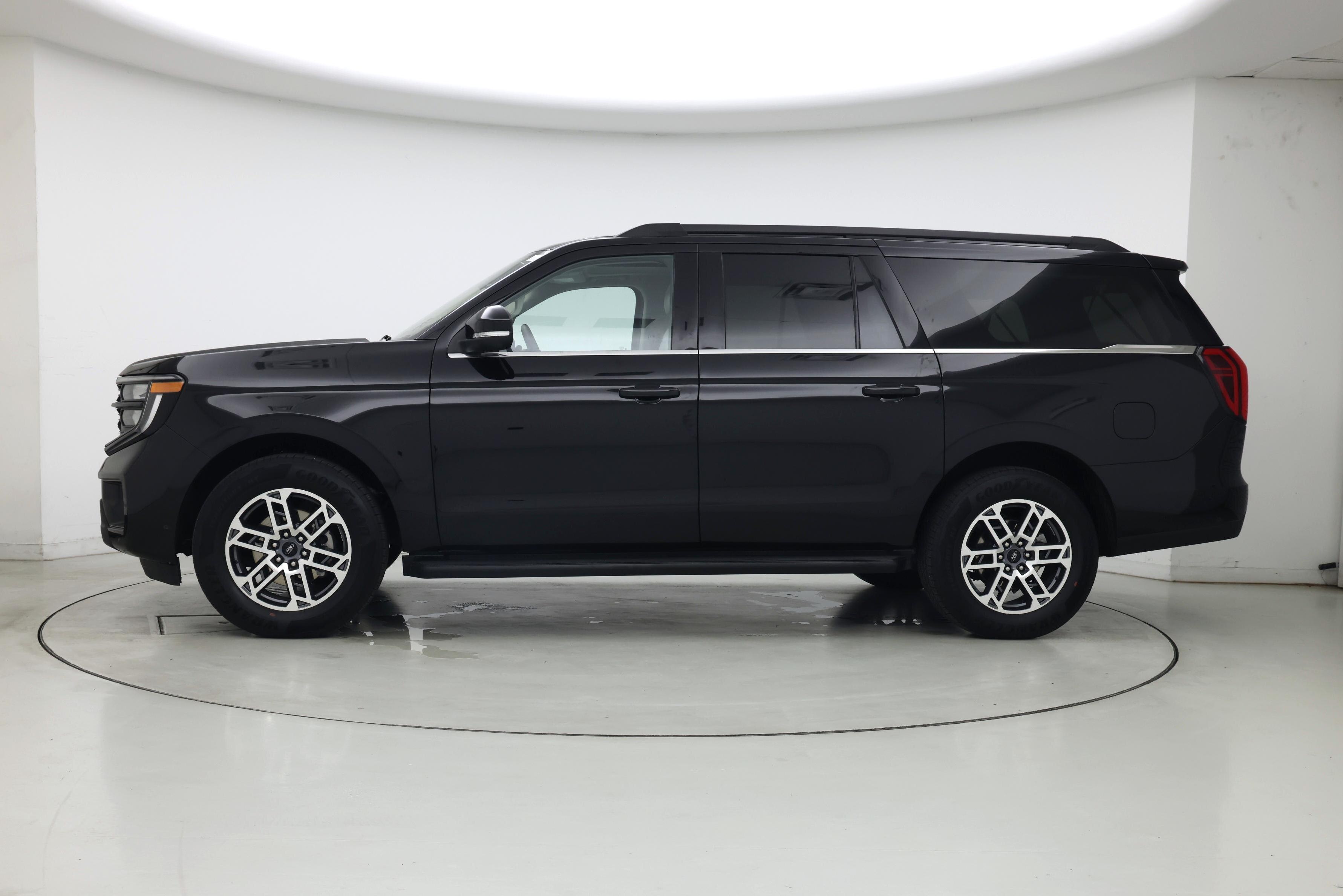 Thumbnail: 2025 Ford Expedition MAX - 3