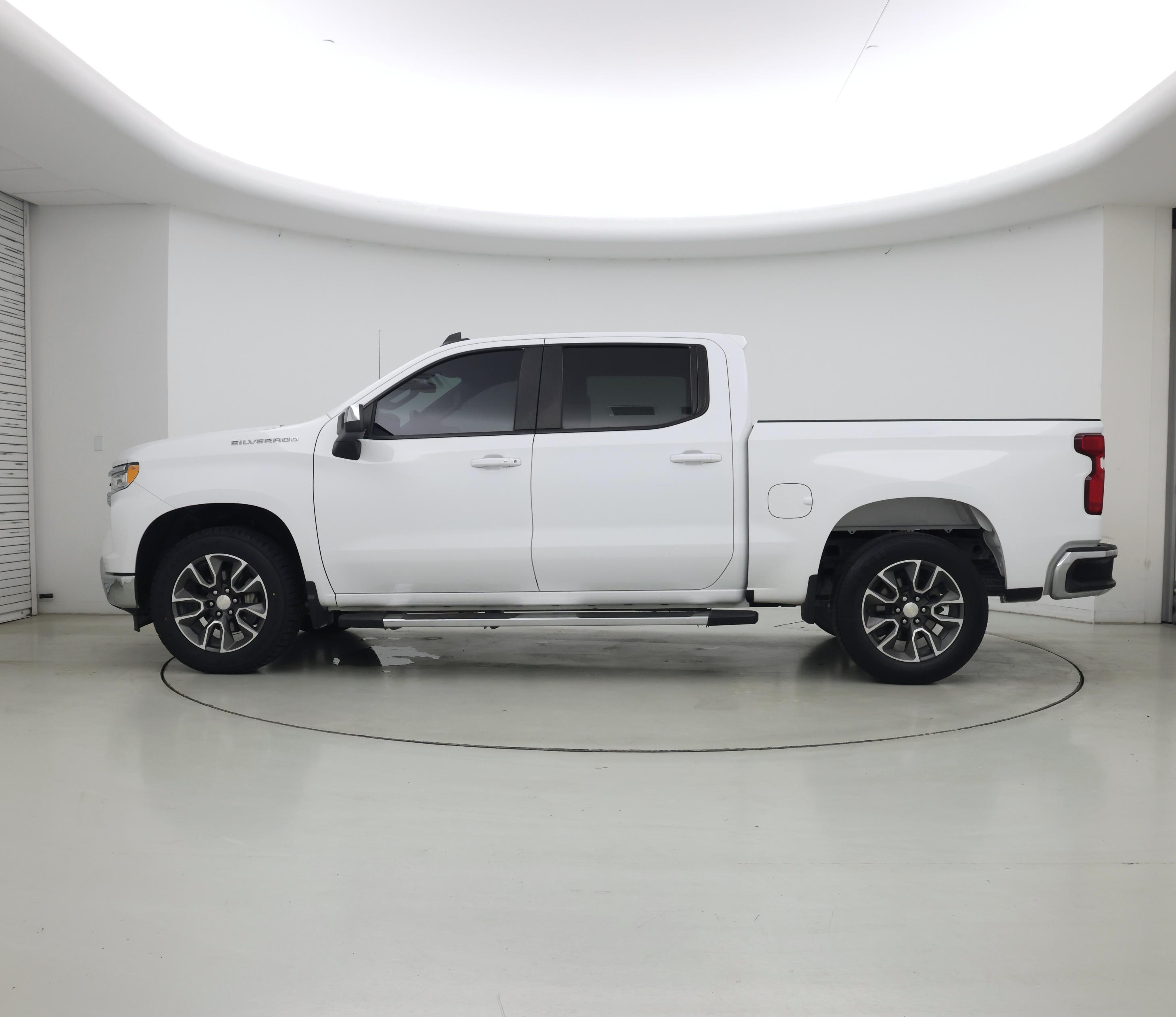 Thumbnail: 2023 Chevrolet Silverado 1500 - 3
