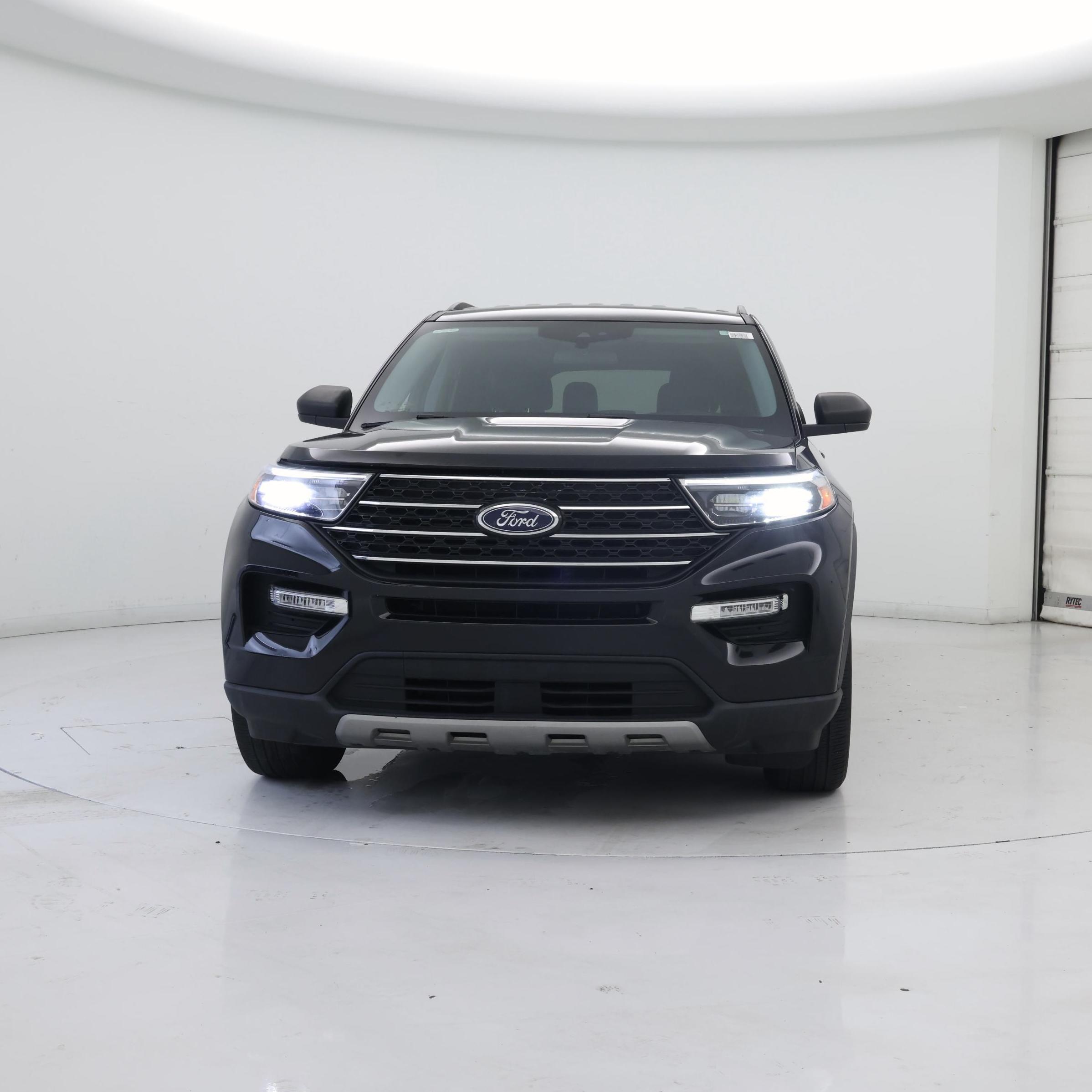 Thumbnail: 2022 Ford Explorer - 5