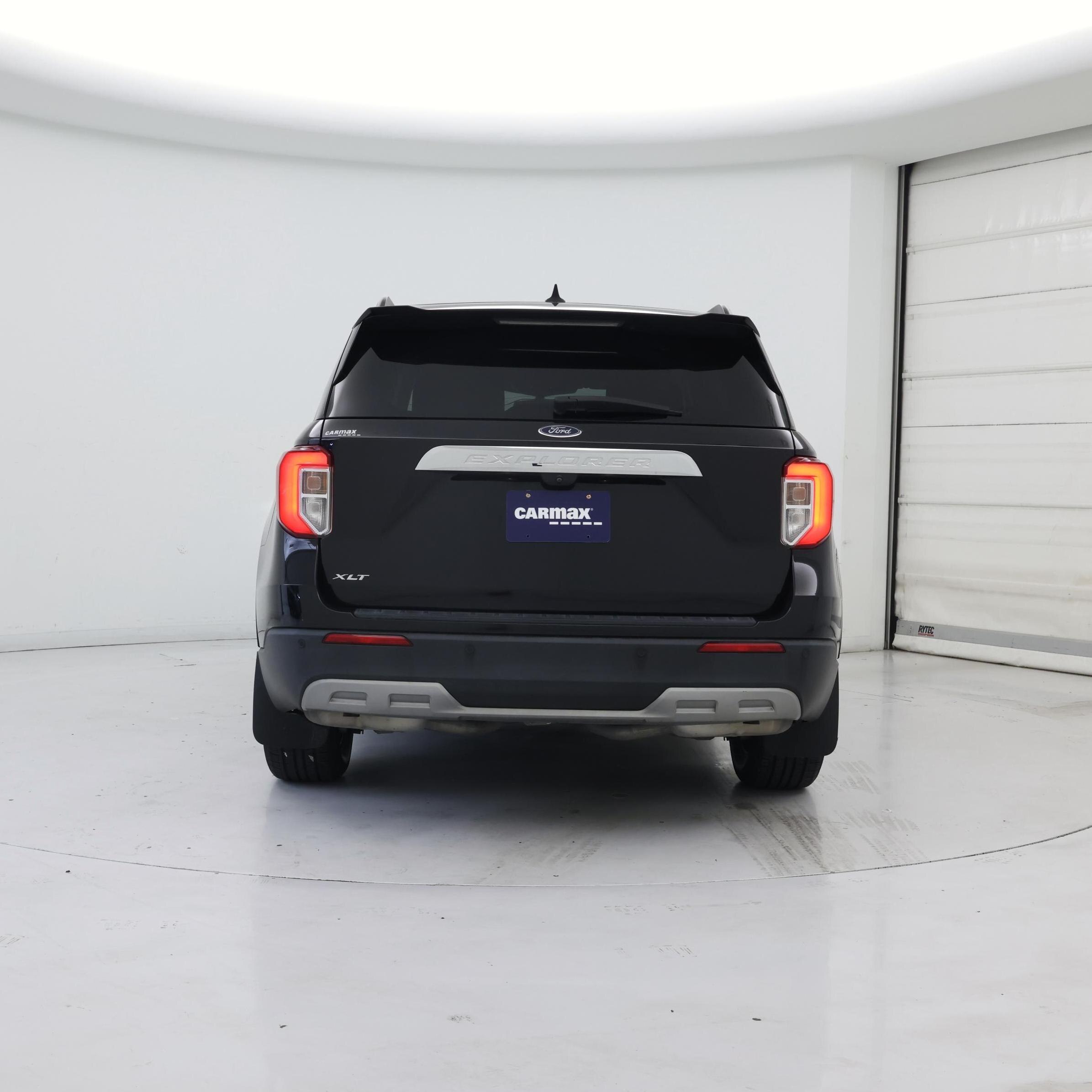Thumbnail: 2022 Ford Explorer - 6