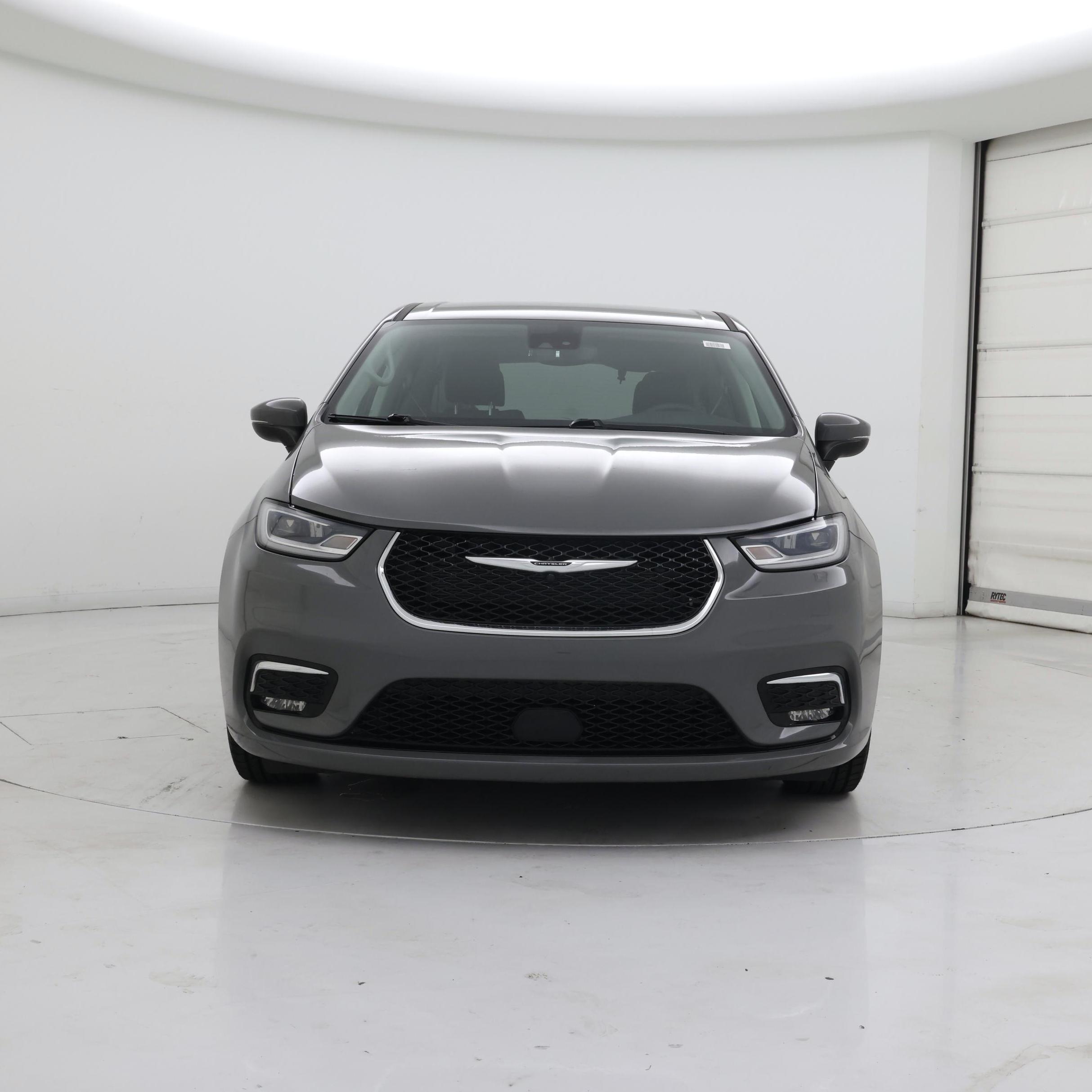 Thumbnail: 2023 Chrysler Pacifica - 5