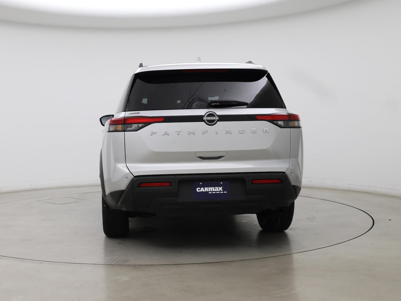 2025 Nissan Pathfinder SV - Photo 7