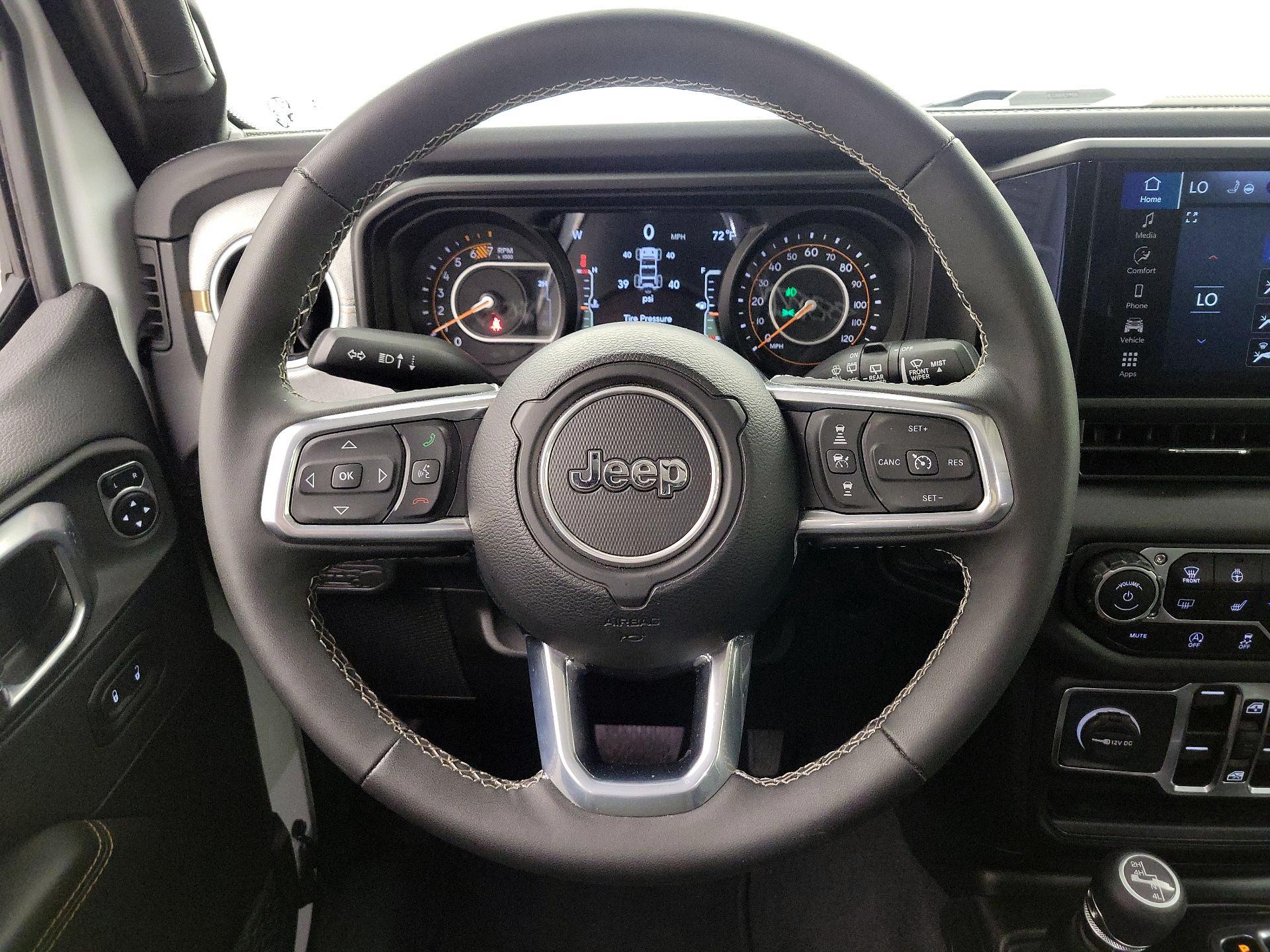 Thumbnail: 2025 Jeep Wrangler - 10