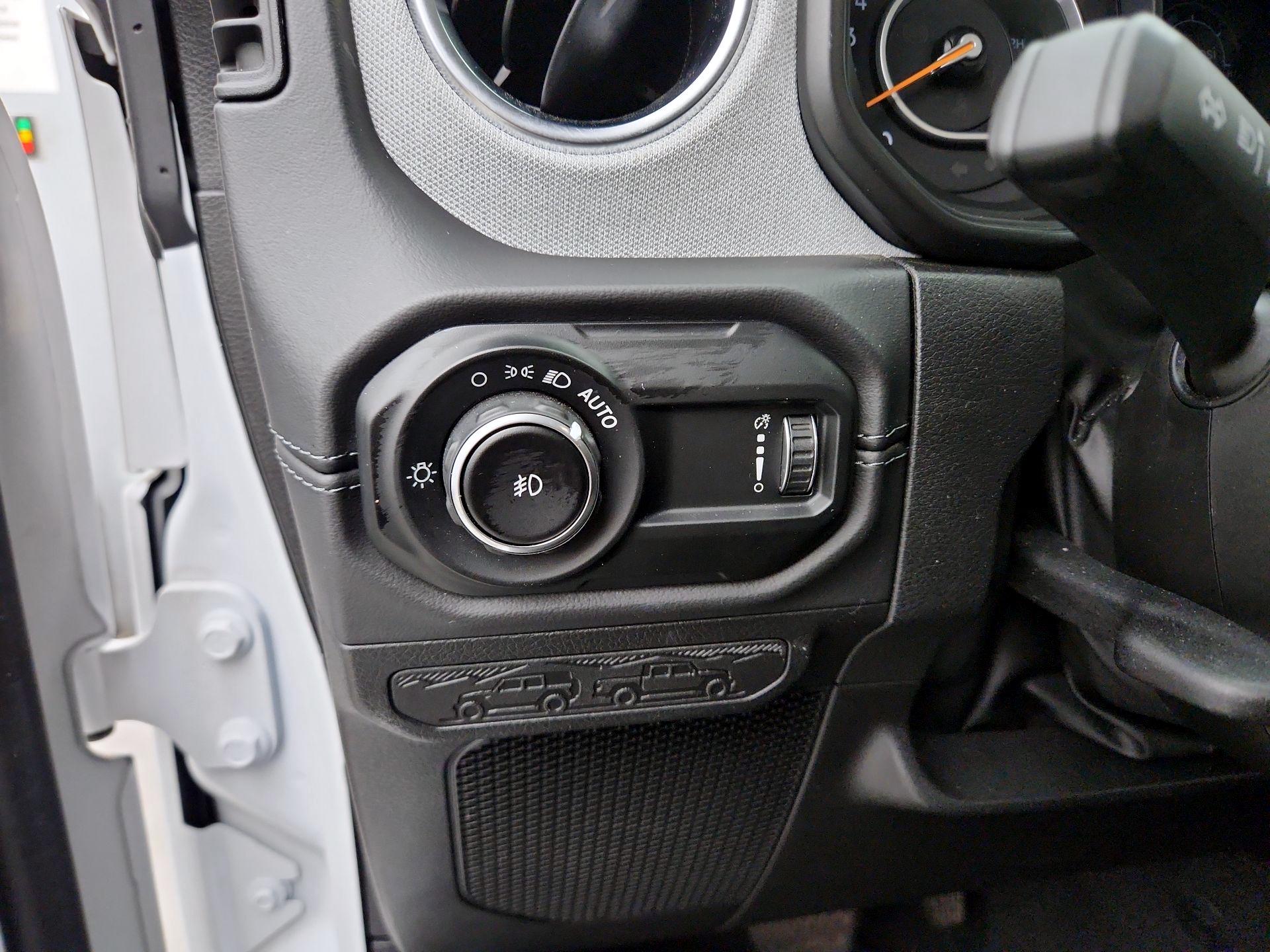 Thumbnail: 2025 Jeep Wrangler - 13