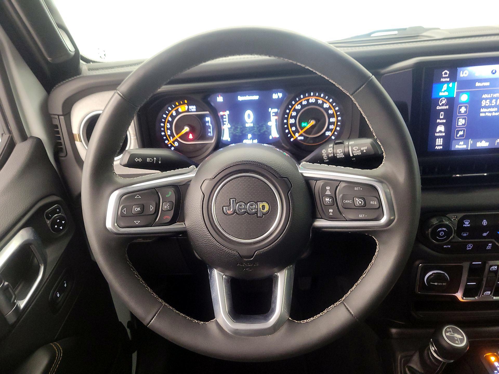 Thumbnail: 2025 Jeep Wrangler - 10