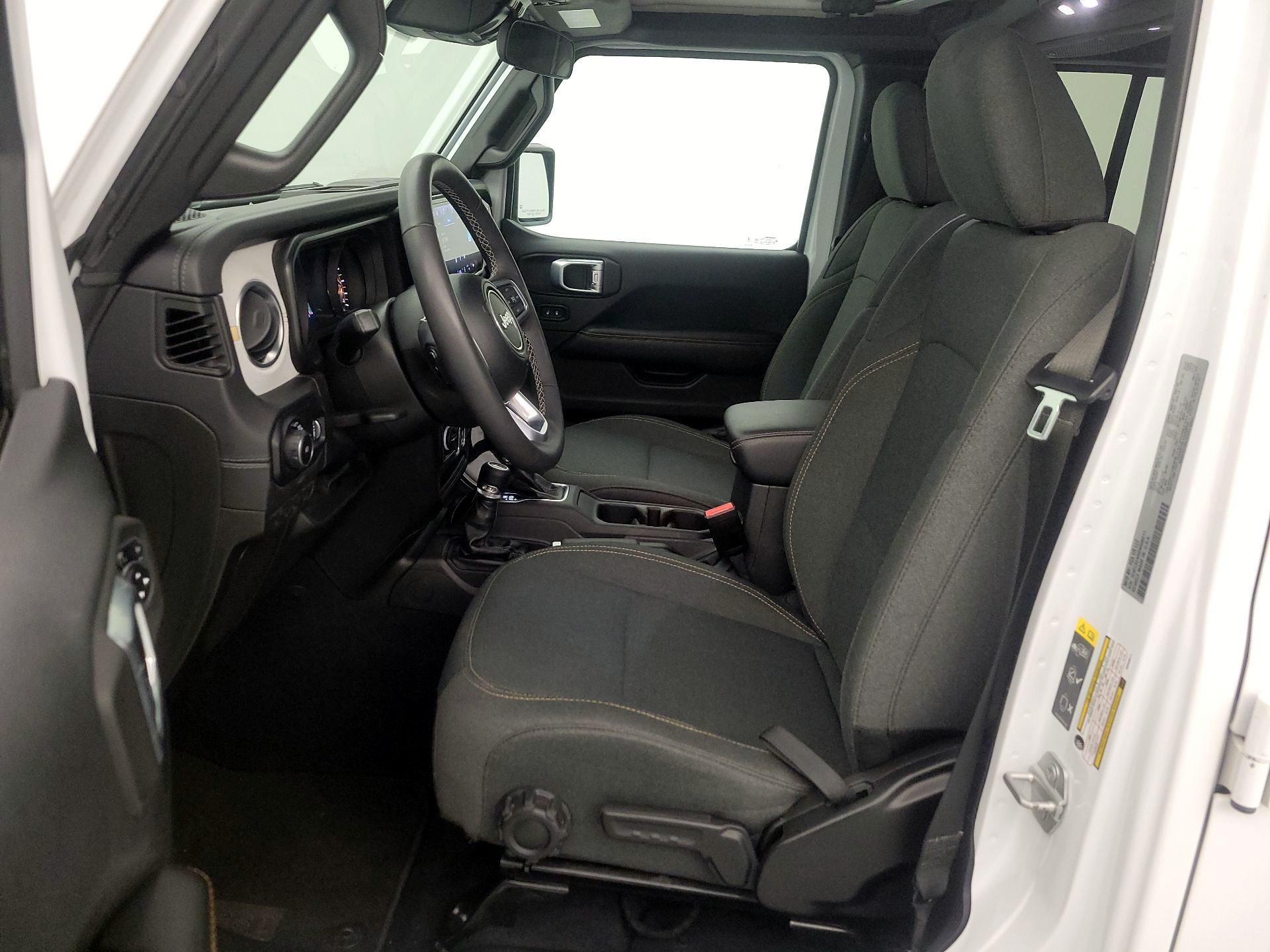 Thumbnail: 2025 Jeep Wrangler - 11