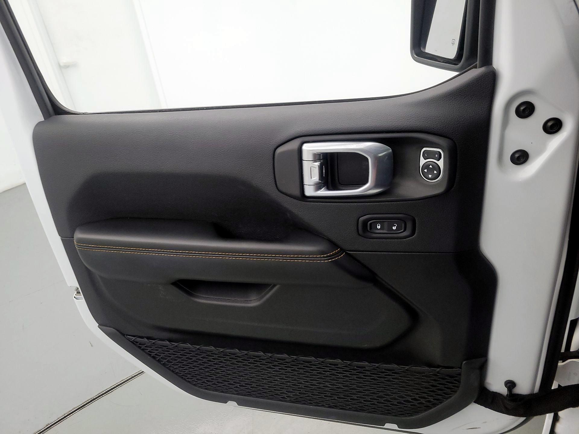 Thumbnail: 2025 Jeep Wrangler - 12