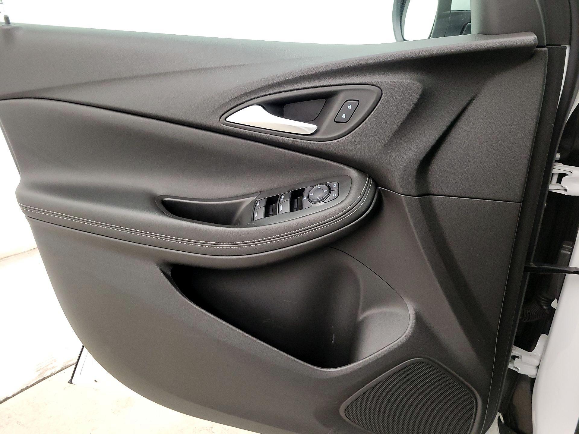 Thumbnail: 2025 Buick Encore GX - 12