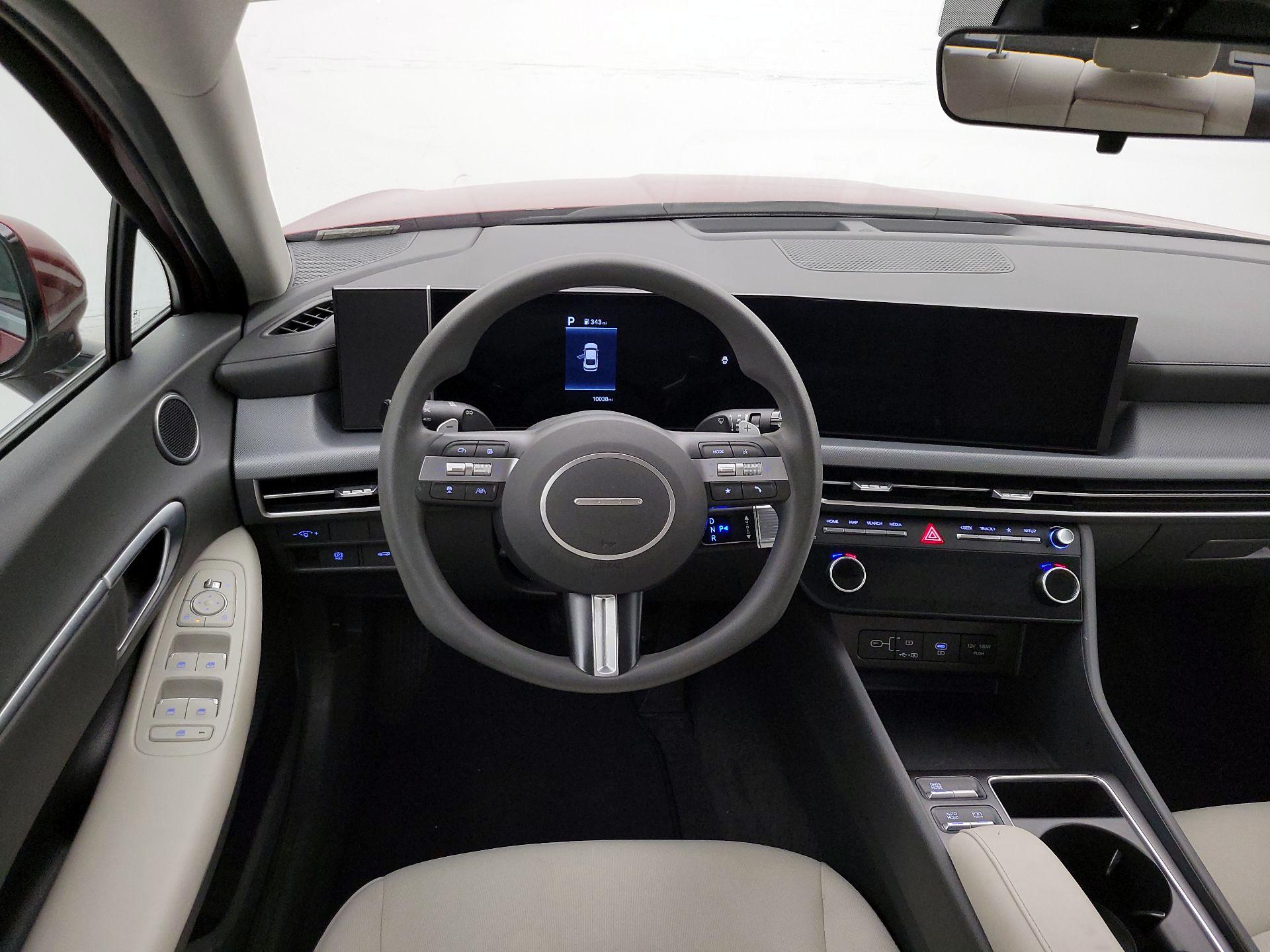 Thumbnail: 2025 Hyundai Sonata - 10