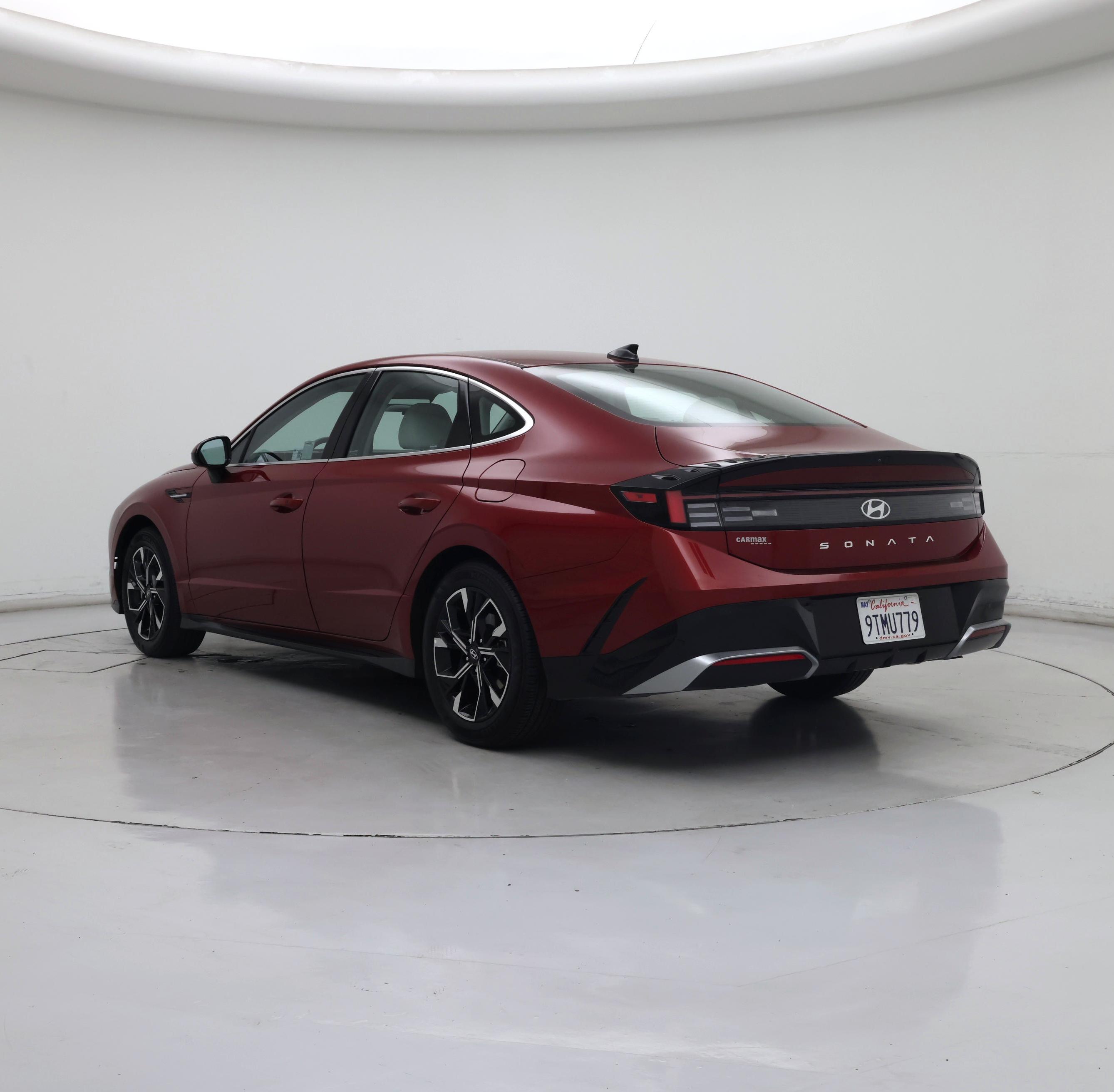 Thumbnail: 2025 Hyundai Sonata - 2