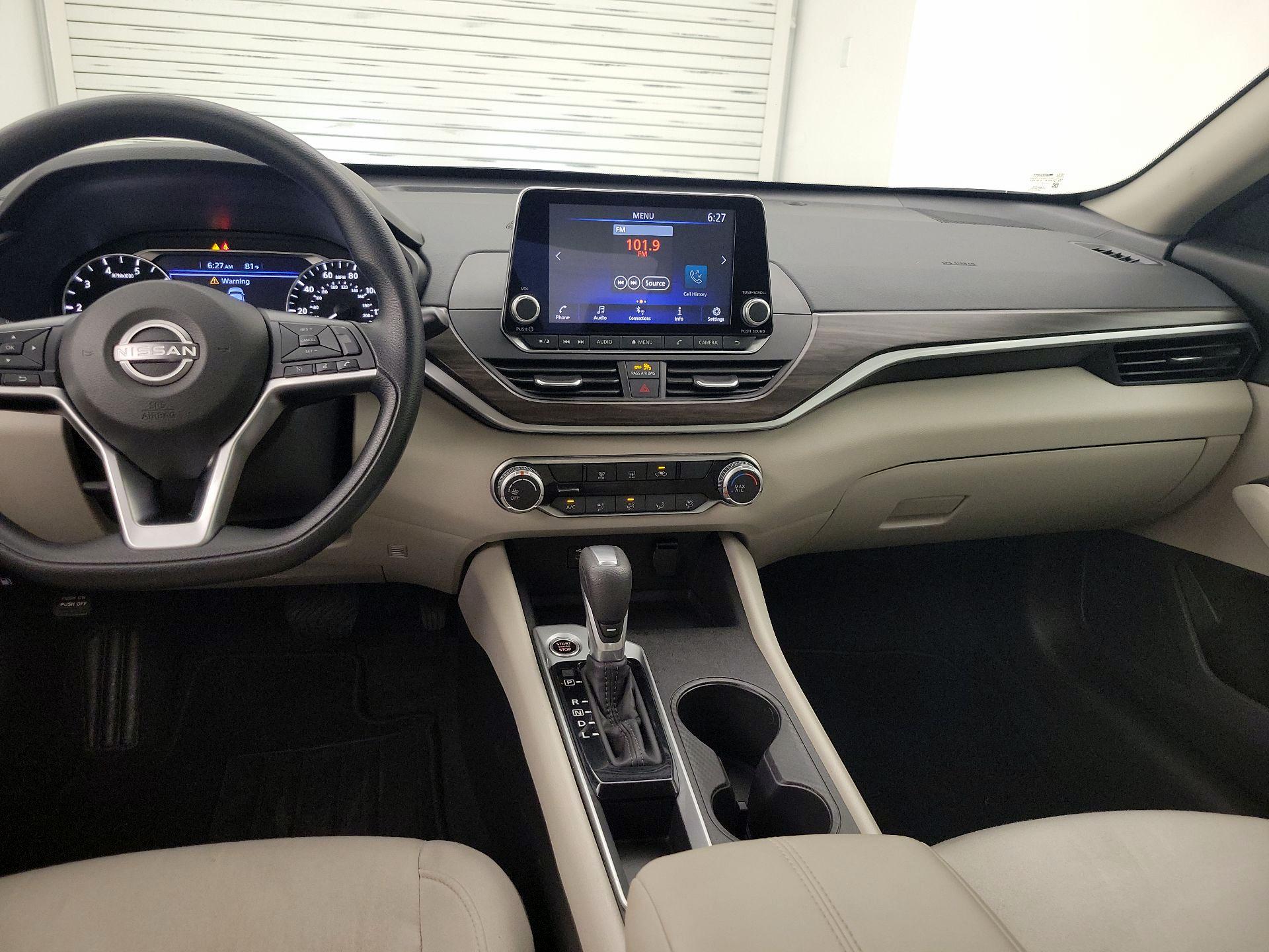 Thumbnail: 2025 Nissan Altima - 9