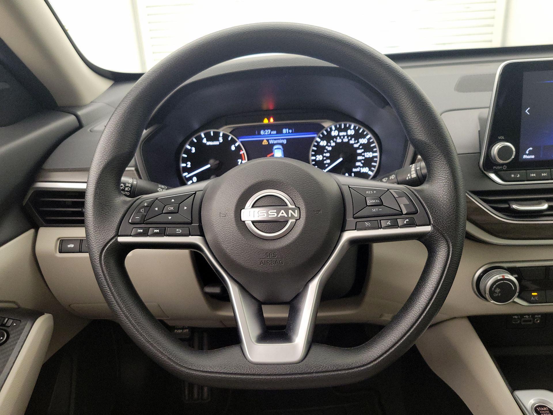 Thumbnail: 2025 Nissan Altima - 10