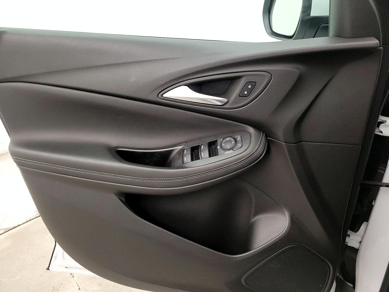 2025 Buick Encore GX Preferred - Photo 13