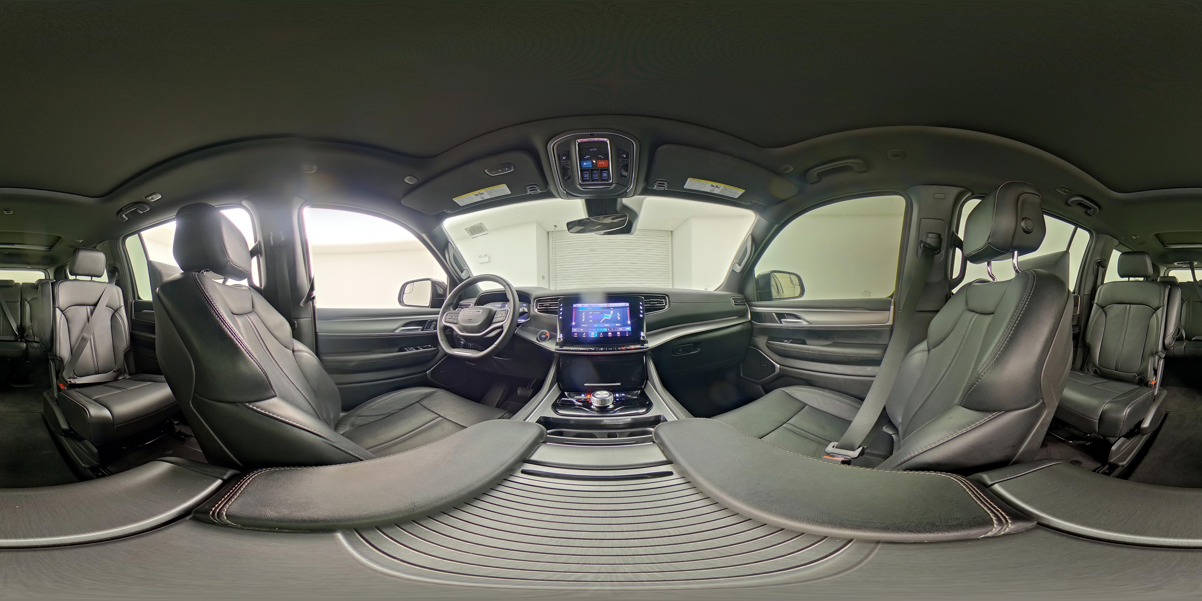 2025 Jeep Wagoneer Series II - Photo 27