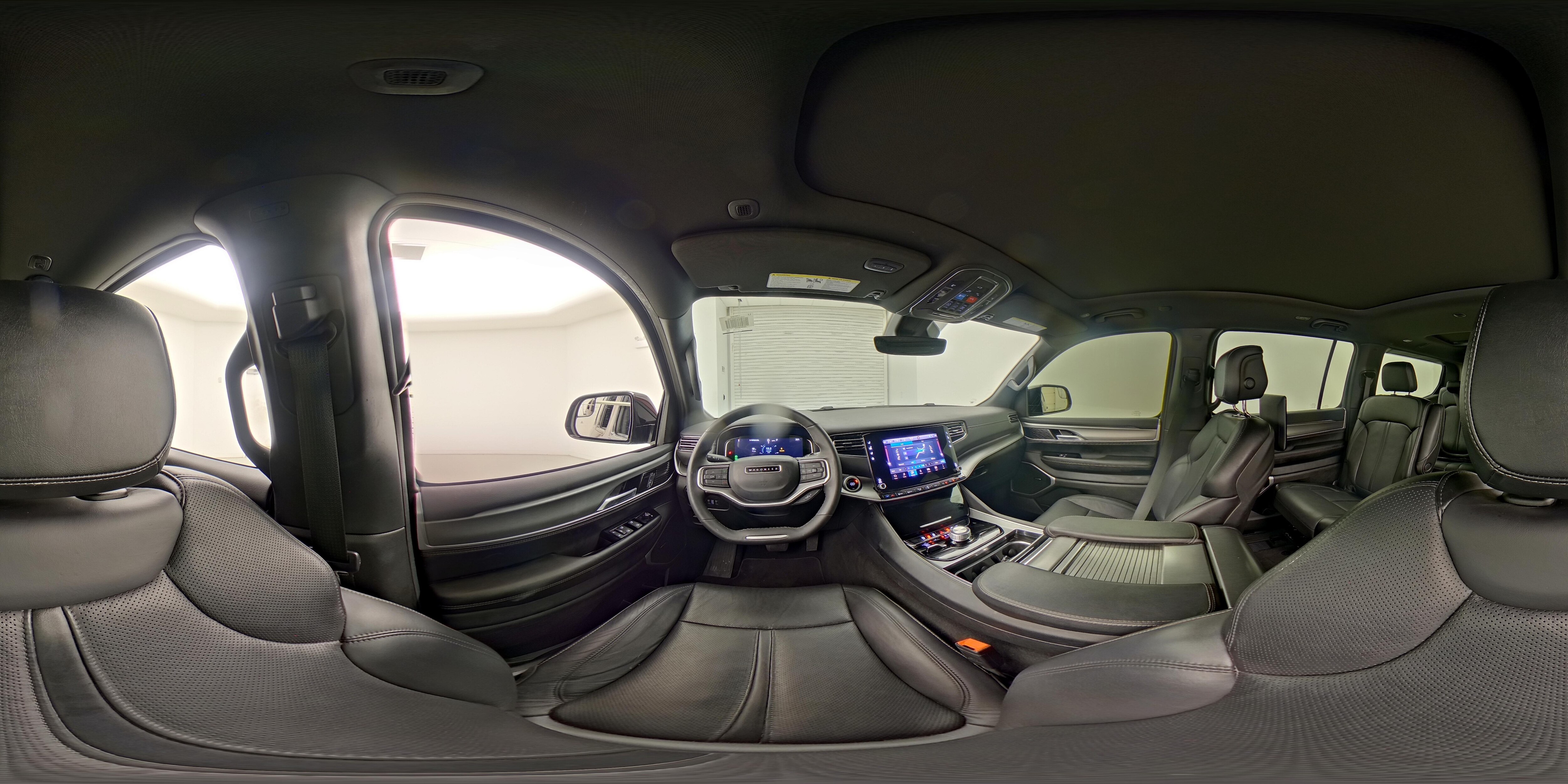 2025 Jeep Wagoneer Series II - Photo 29