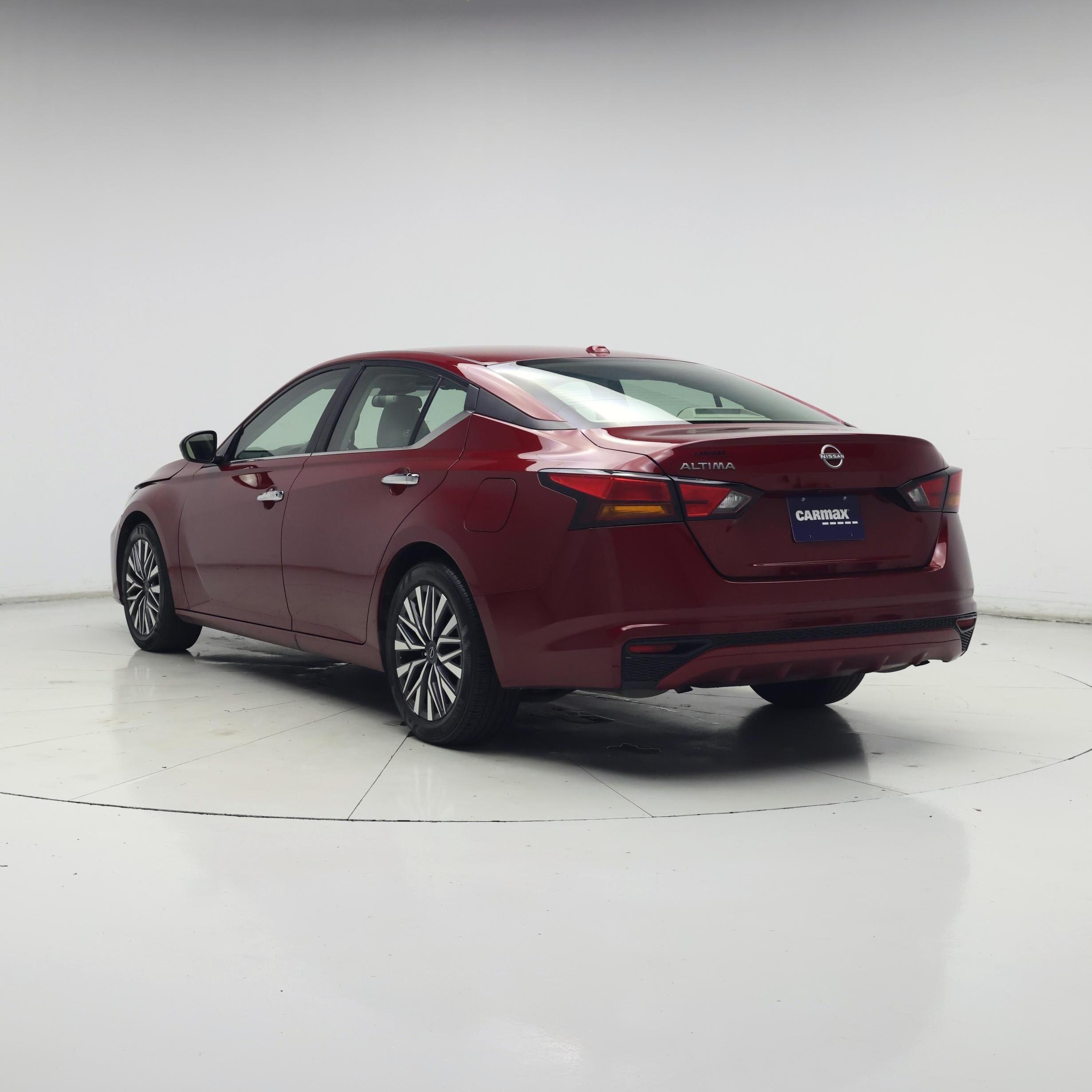 Thumbnail: 2025 Nissan Altima - 2