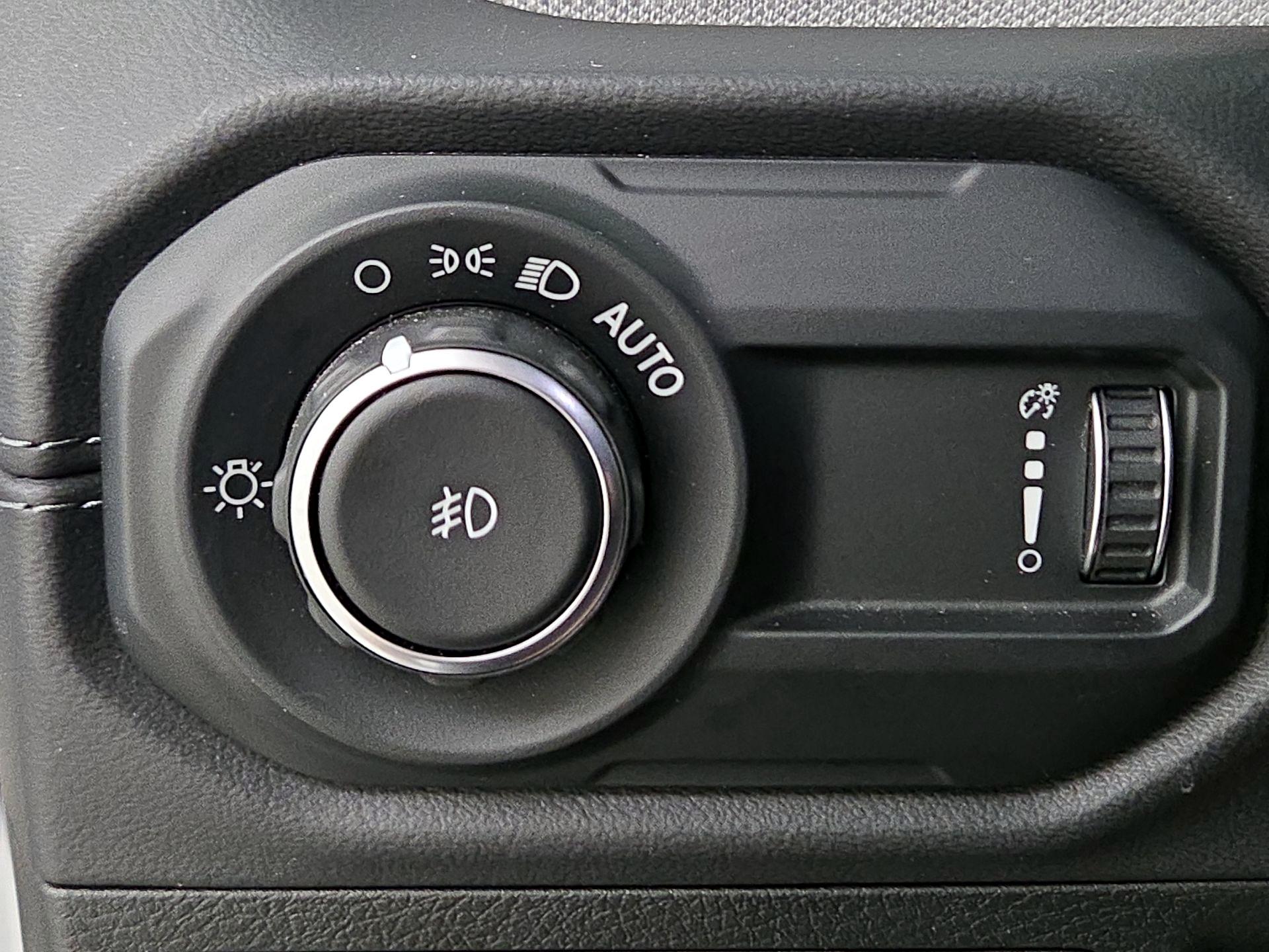 Thumbnail: 2025 Jeep Wrangler - 13