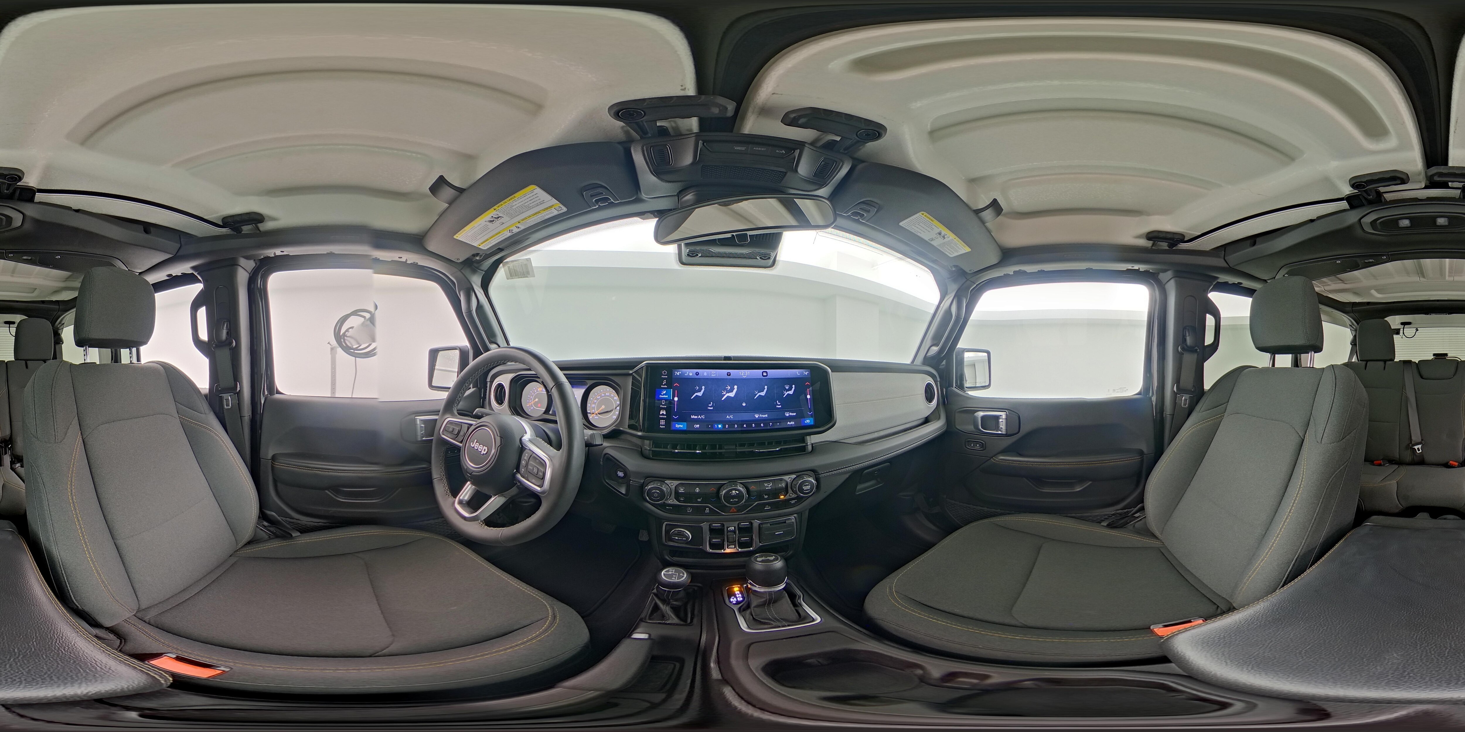 2025 Jeep Wrangler 4-Door Sahara - Photo 24