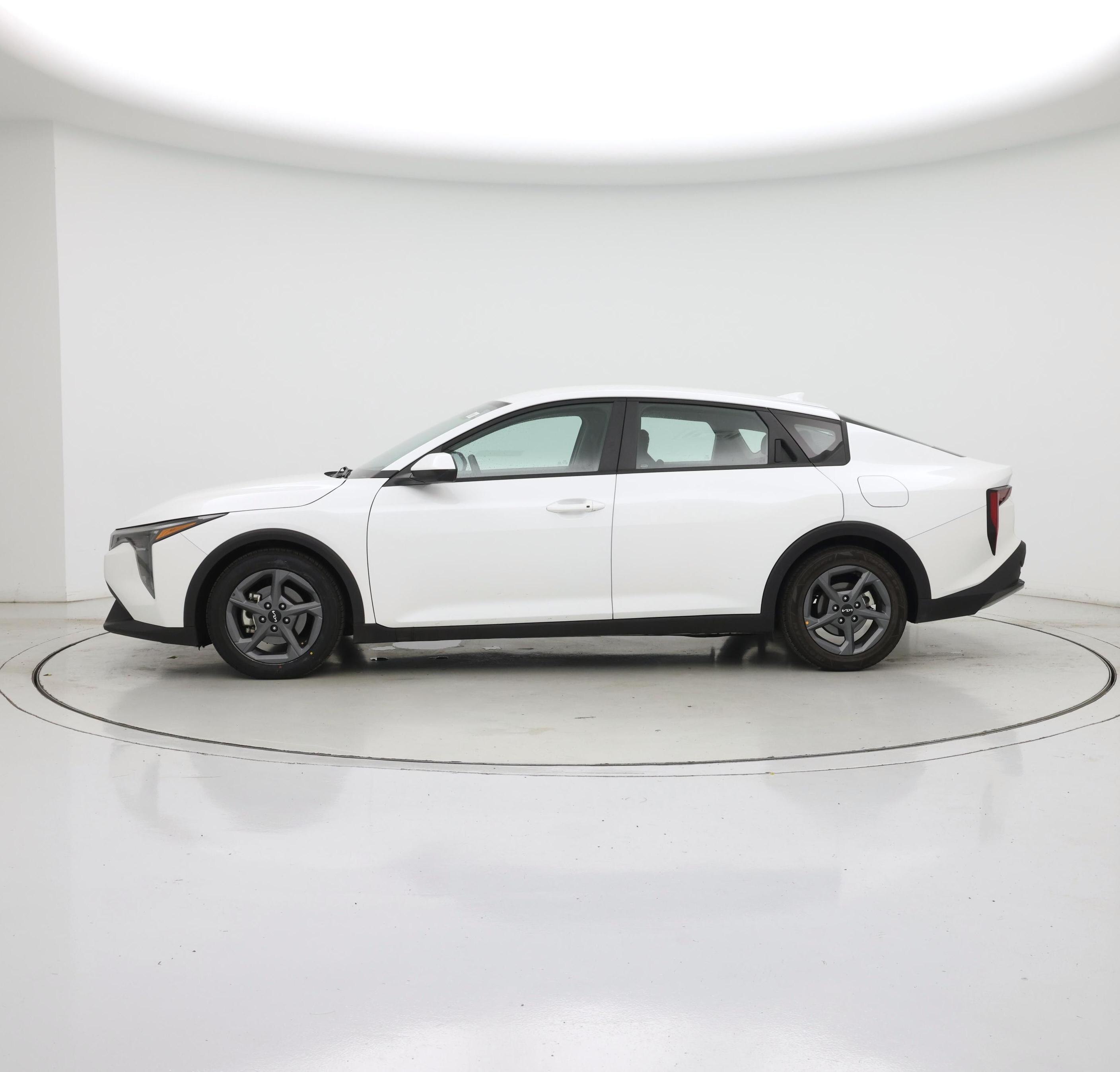Thumbnail: 2025 Kia K4 - 3