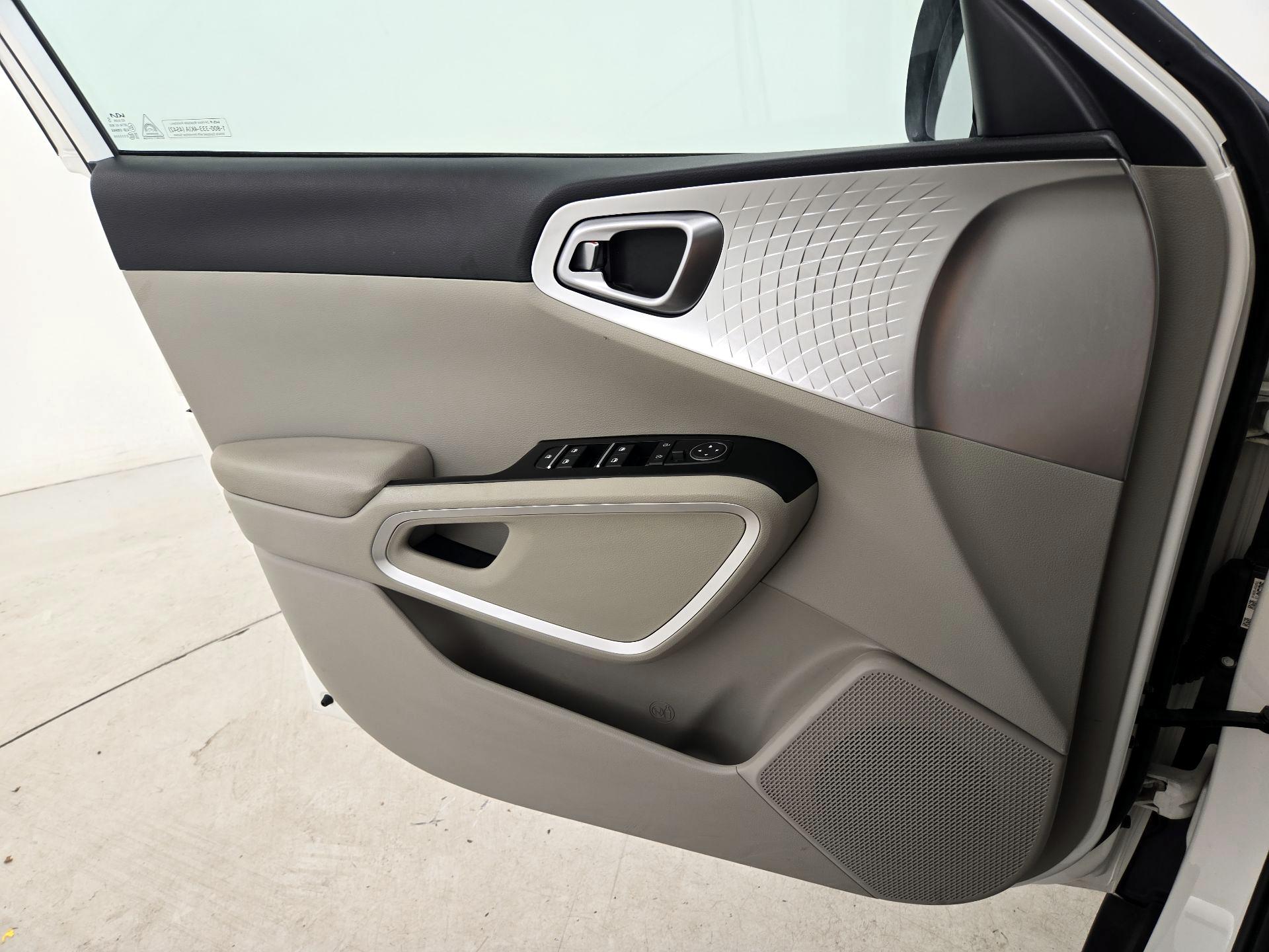 Thumbnail: 2025 Kia Soul - 12