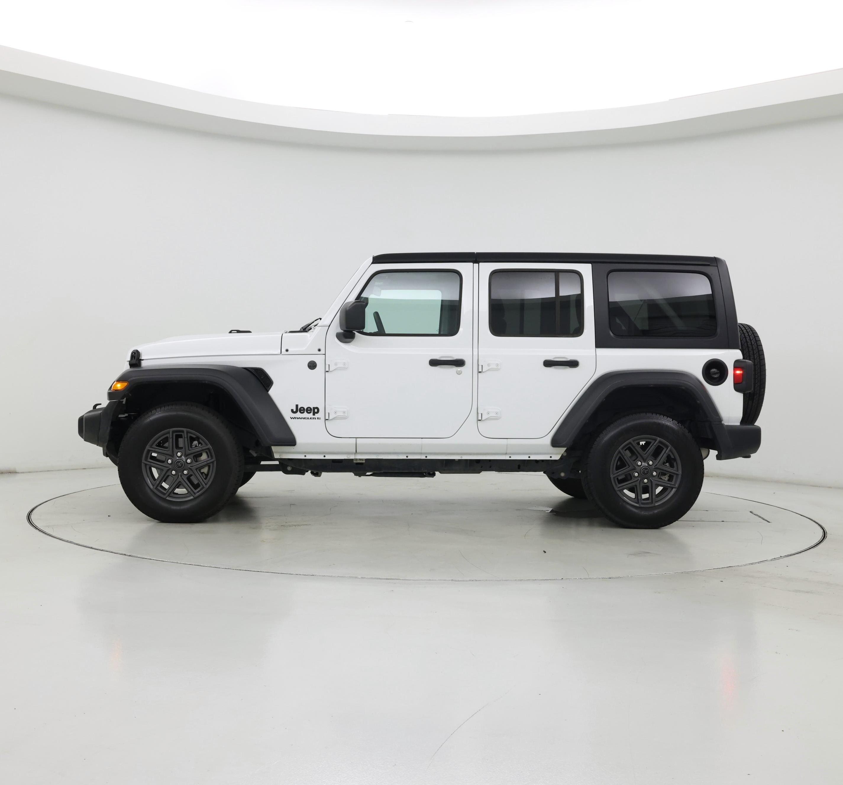 Thumbnail: 2025 Jeep Wrangler - 3