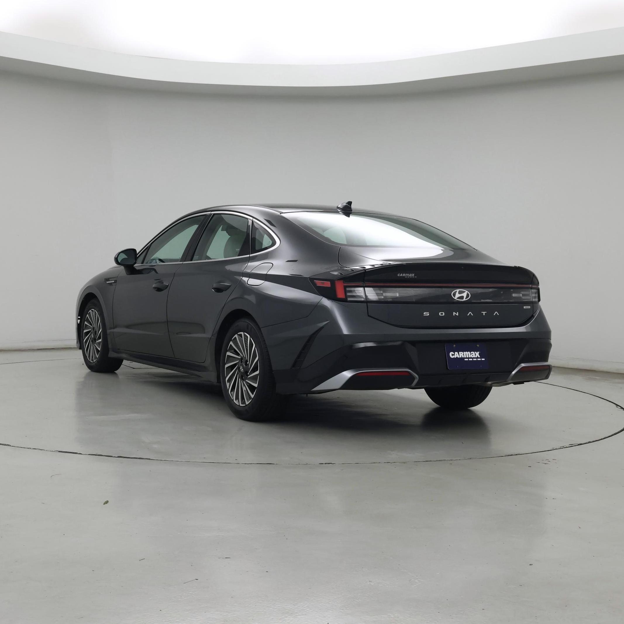 Thumbnail: 2025 Hyundai Sonata - 2