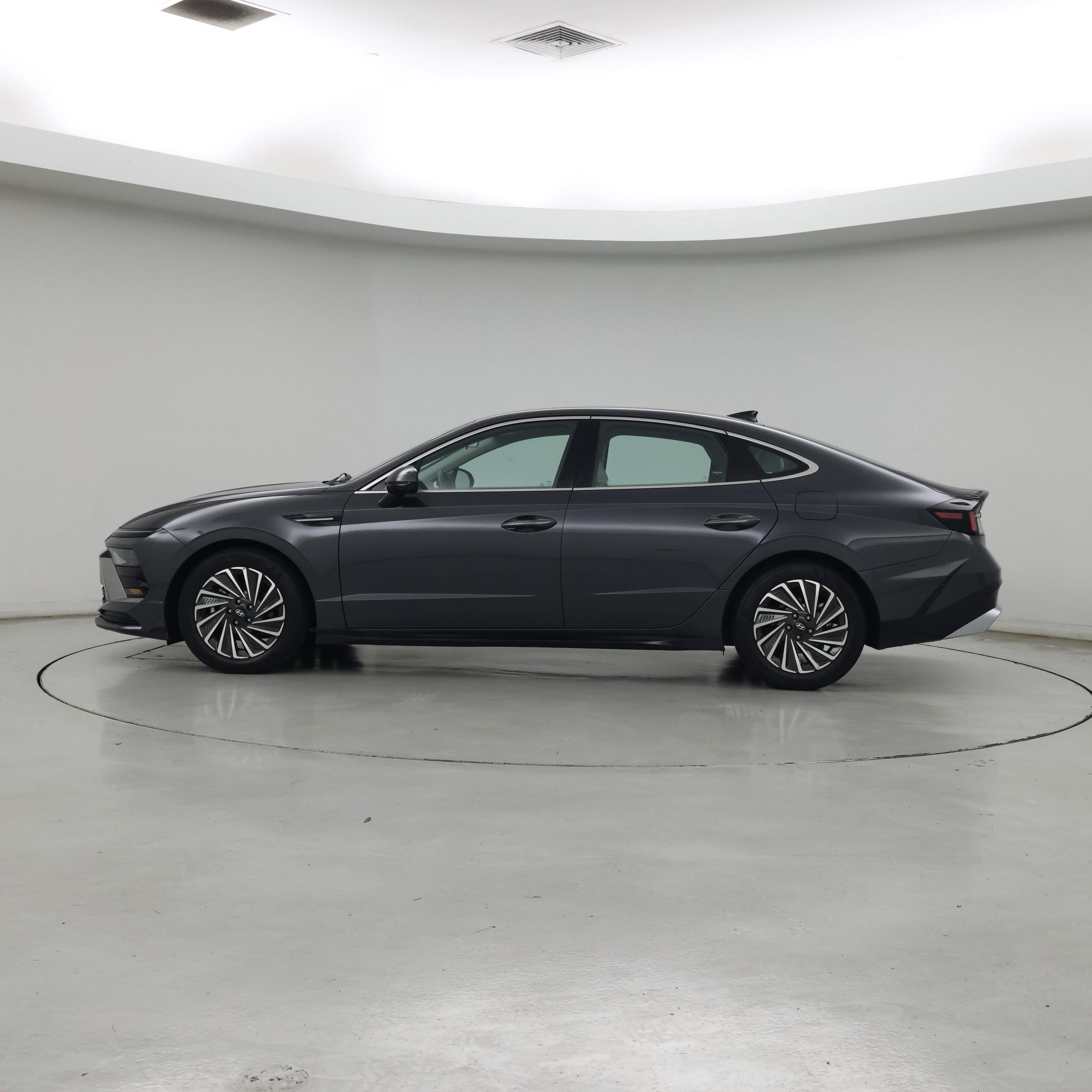 Thumbnail: 2025 Hyundai Sonata - 3