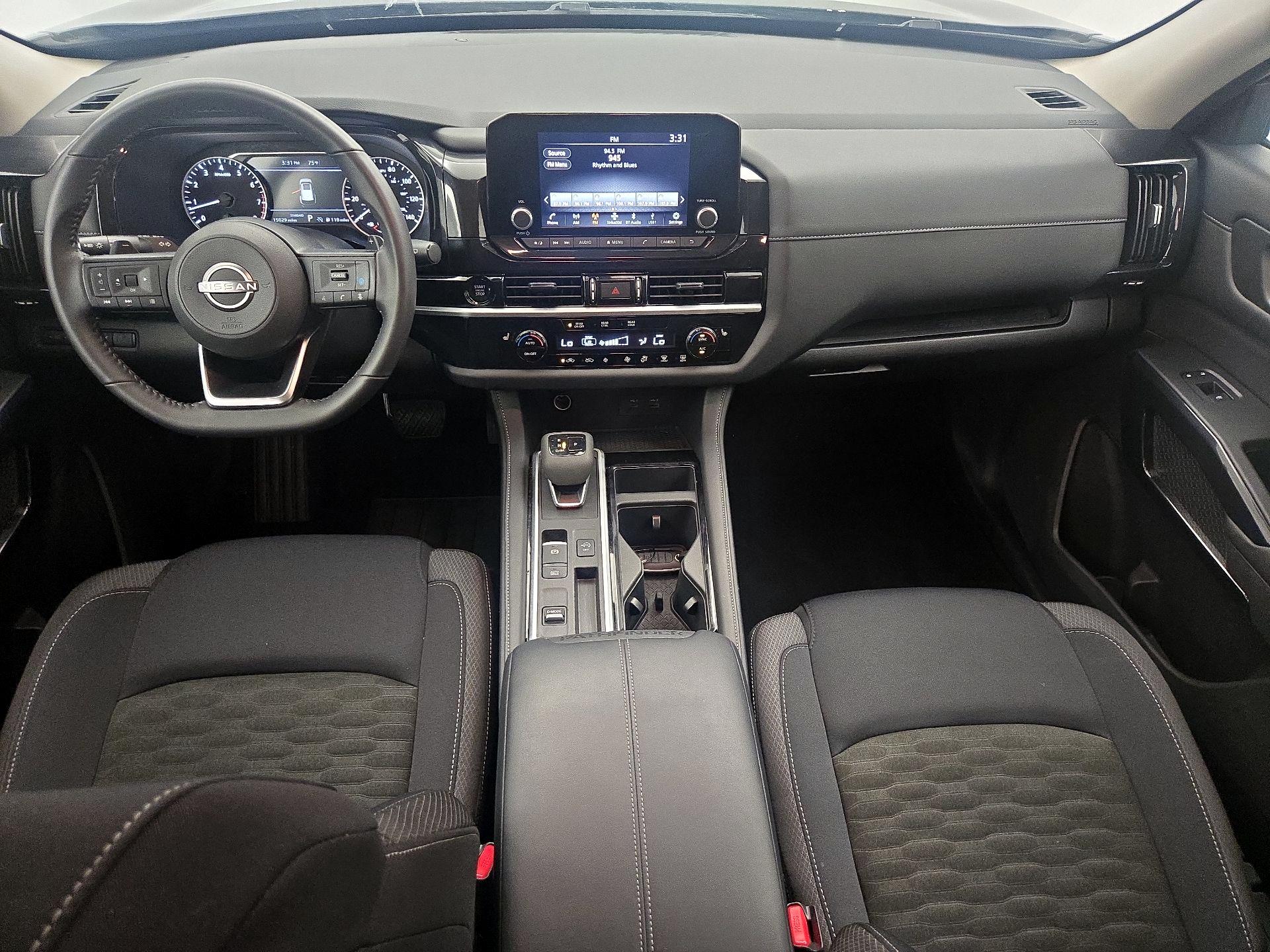 Thumbnail: 2025 Nissan Pathfinder - 9