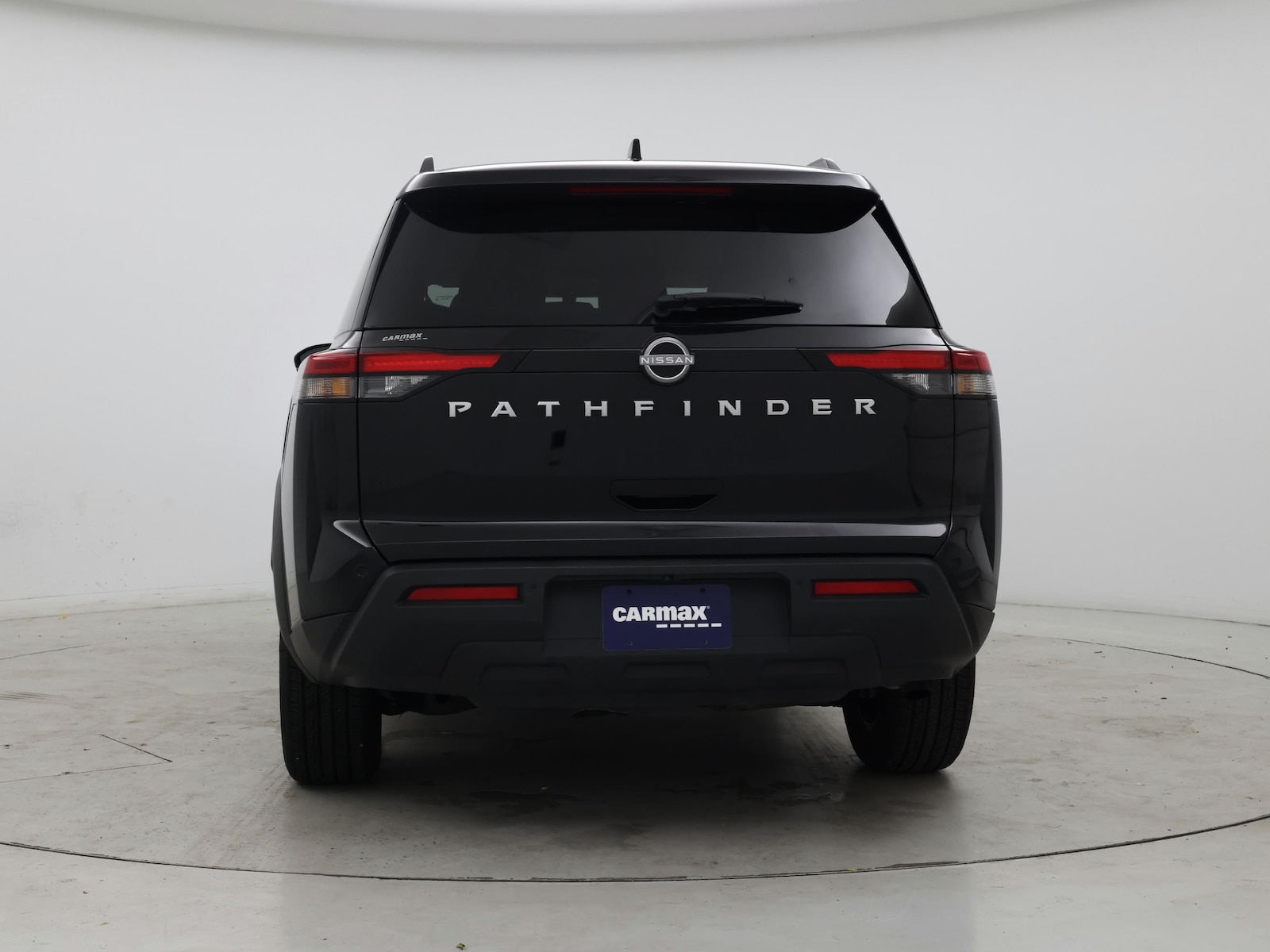 2025 Nissan Pathfinder SV - Photo 7
