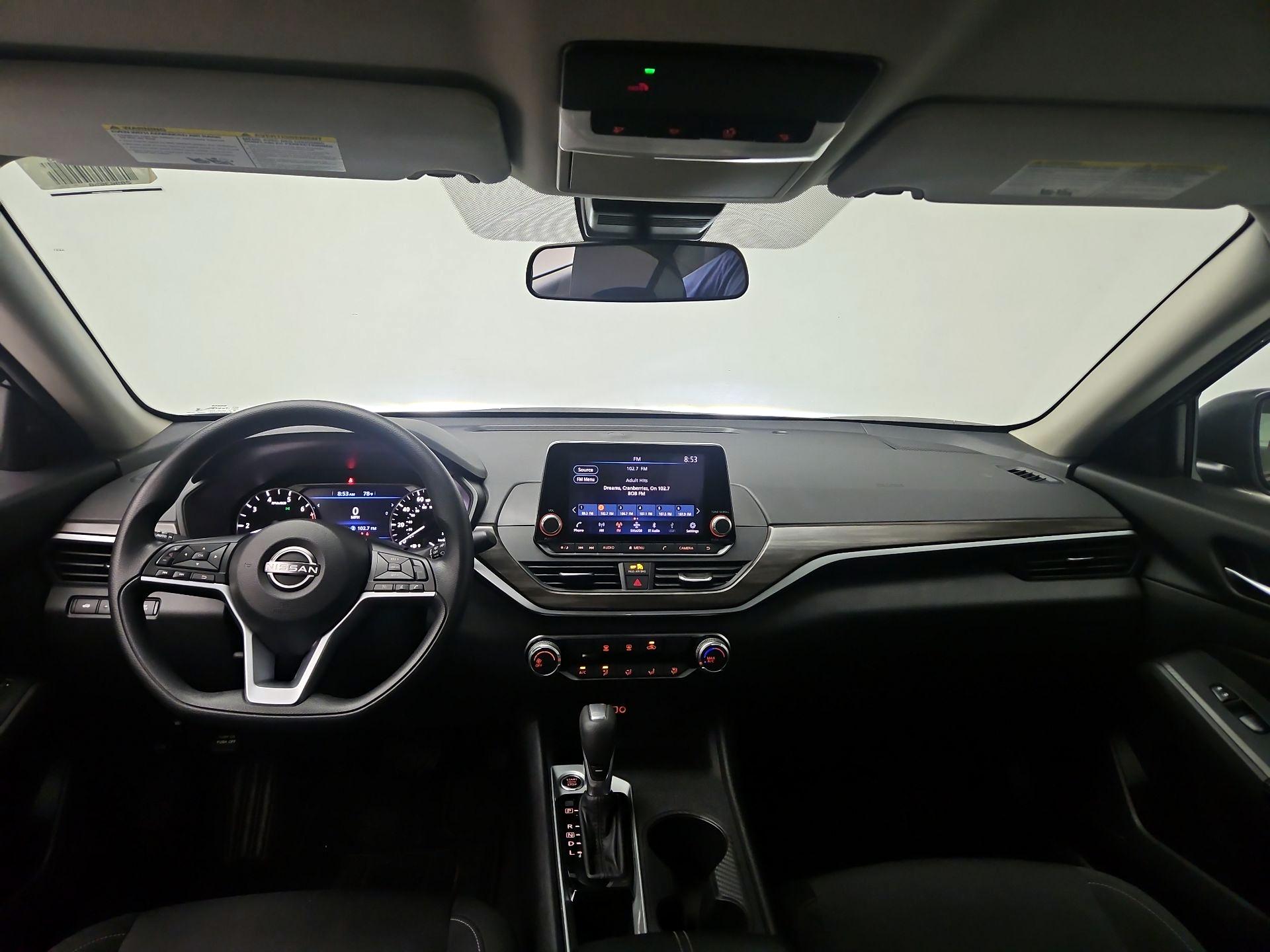 Thumbnail: 2025 Nissan Altima - 9