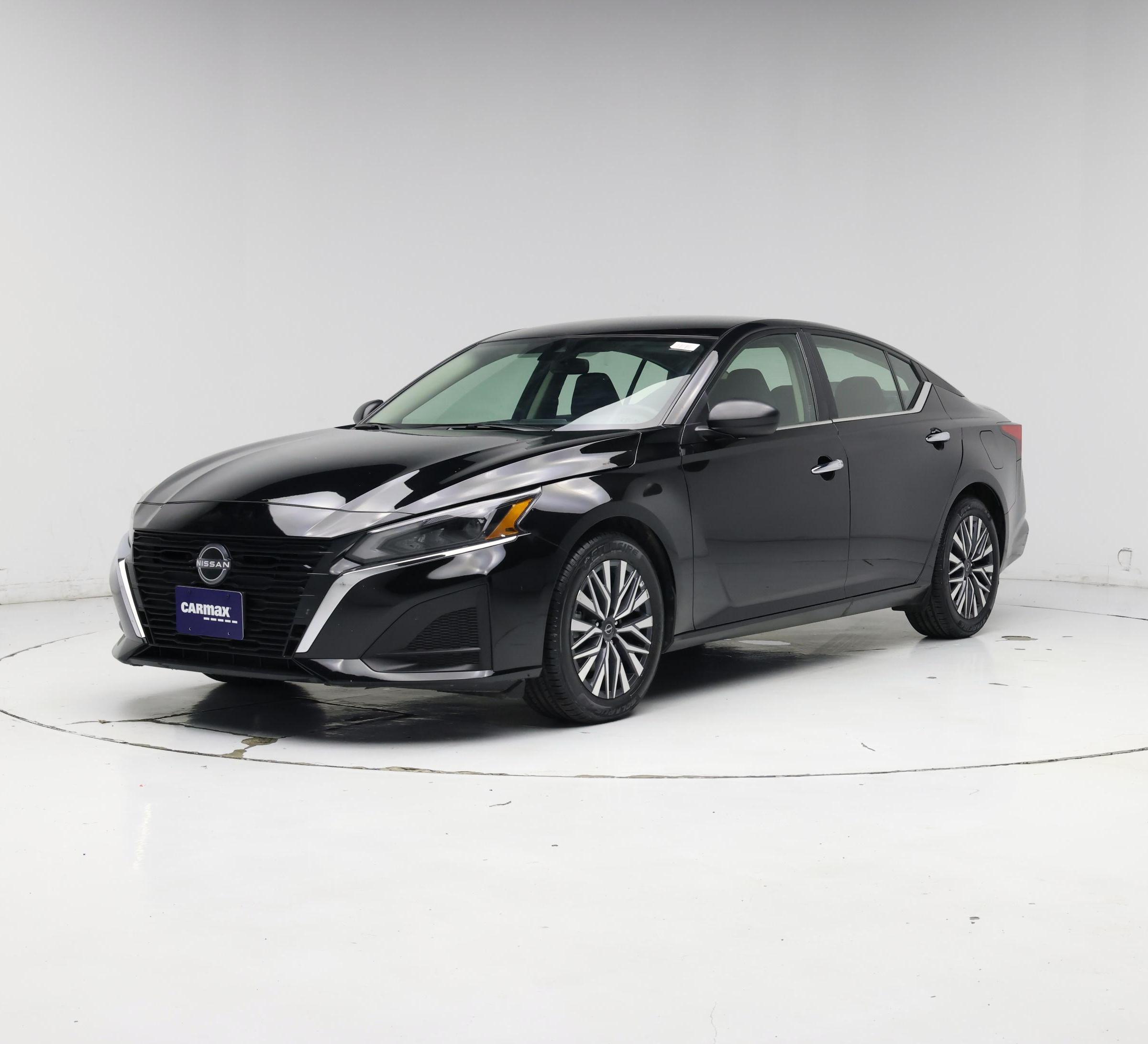 Thumbnail: 2025 Nissan Altima - 4
