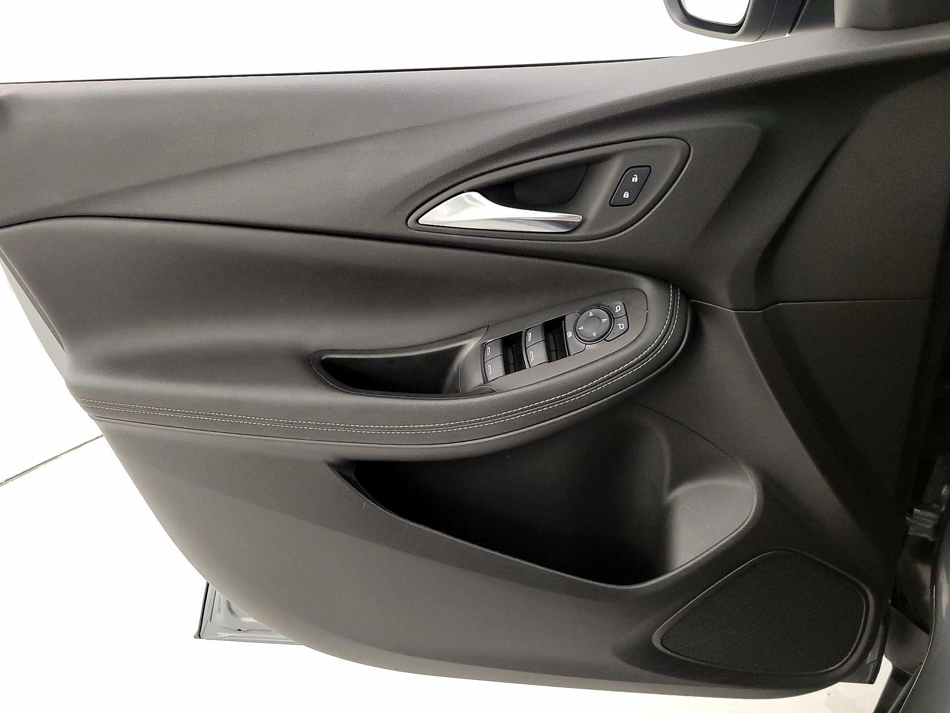 Thumbnail: 2025 Buick Encore GX - 12