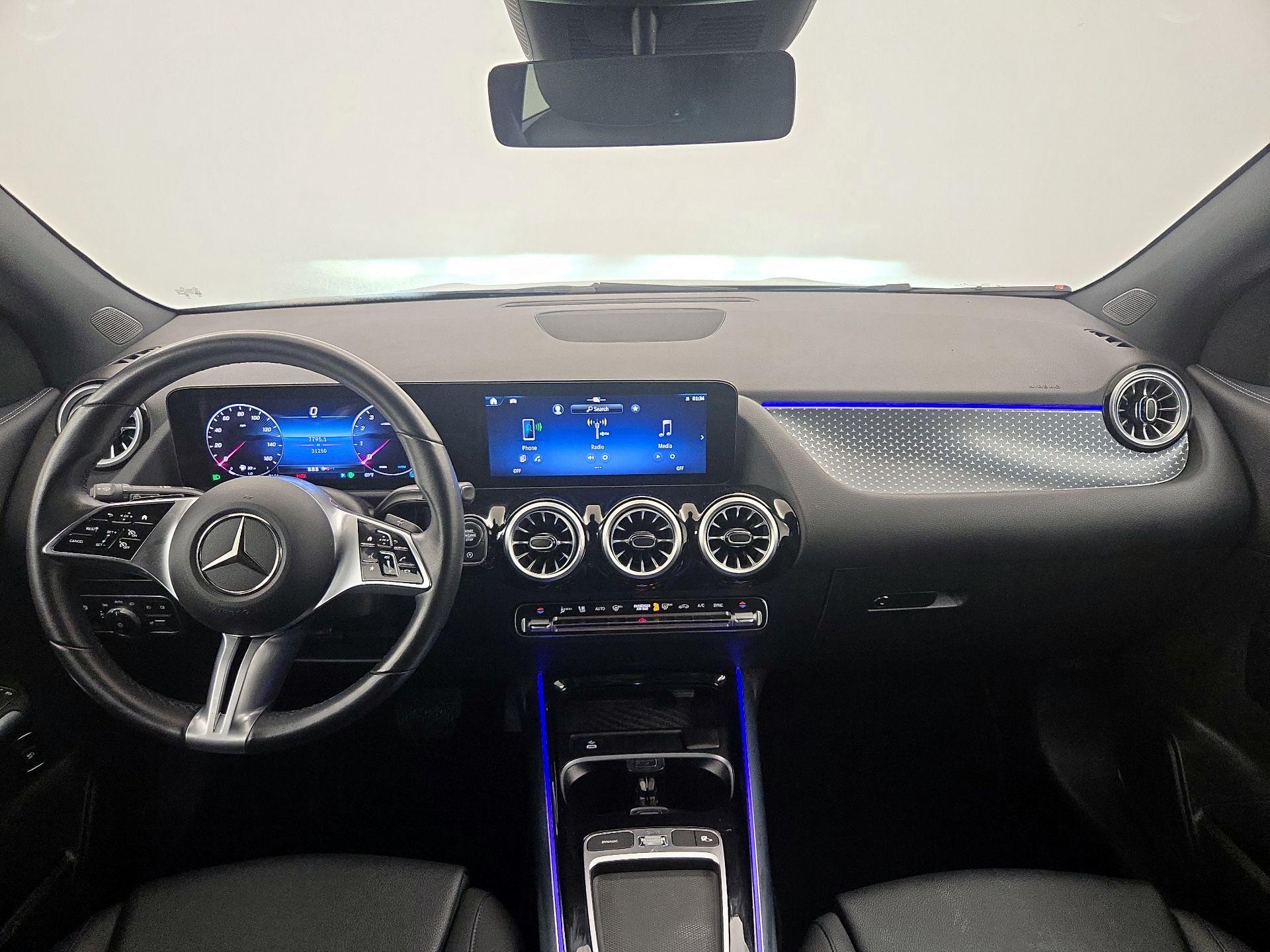 Thumbnail: 2025 Mercedes-Benz GLA - 9