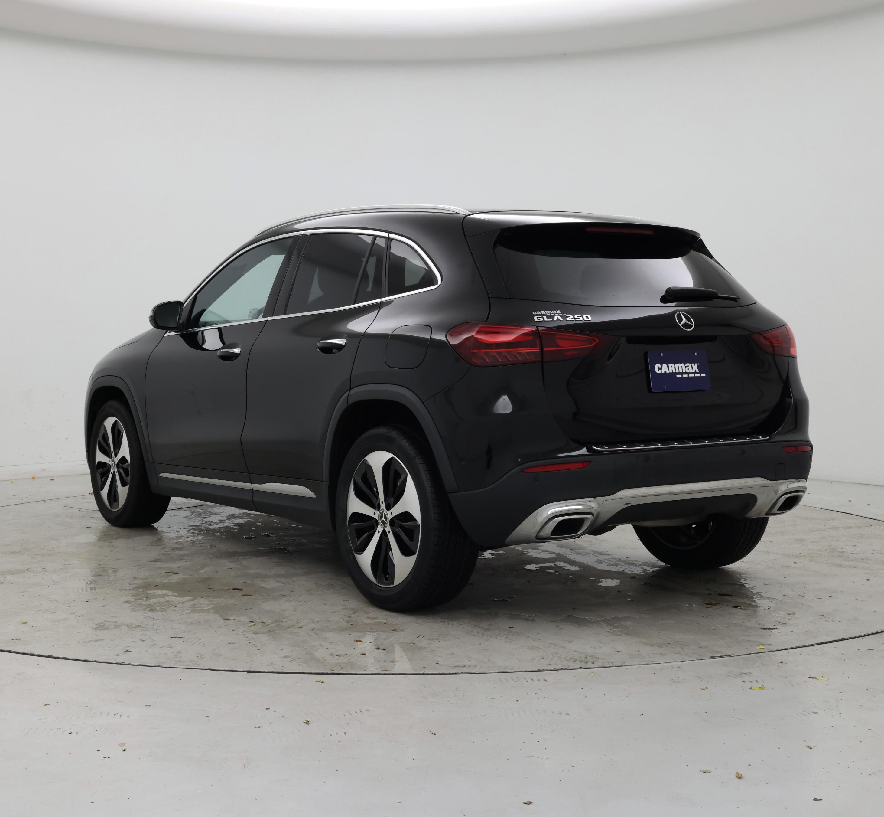 Thumbnail: 2025 Mercedes-Benz GLA - 2