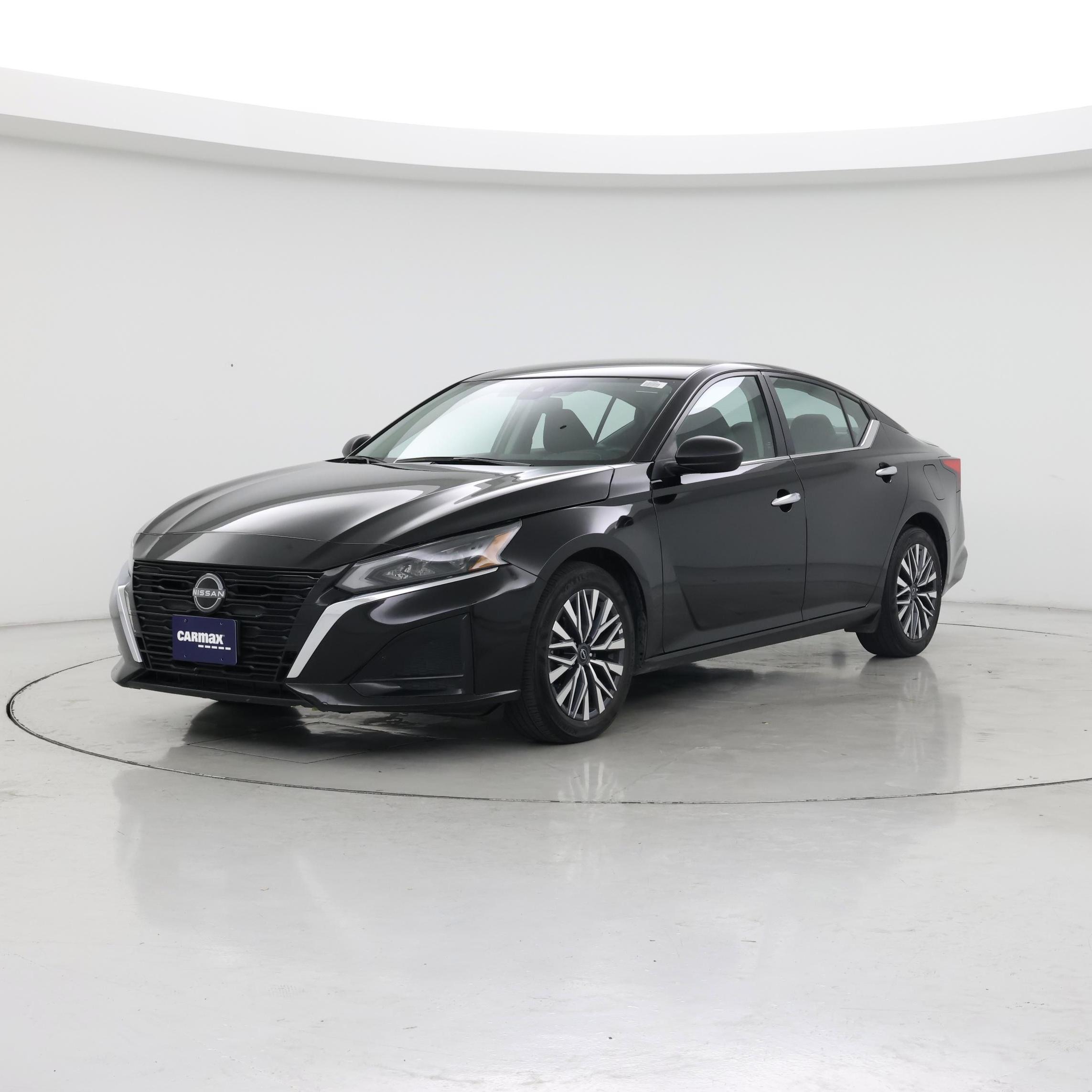 Thumbnail: 2025 Nissan Altima - 4