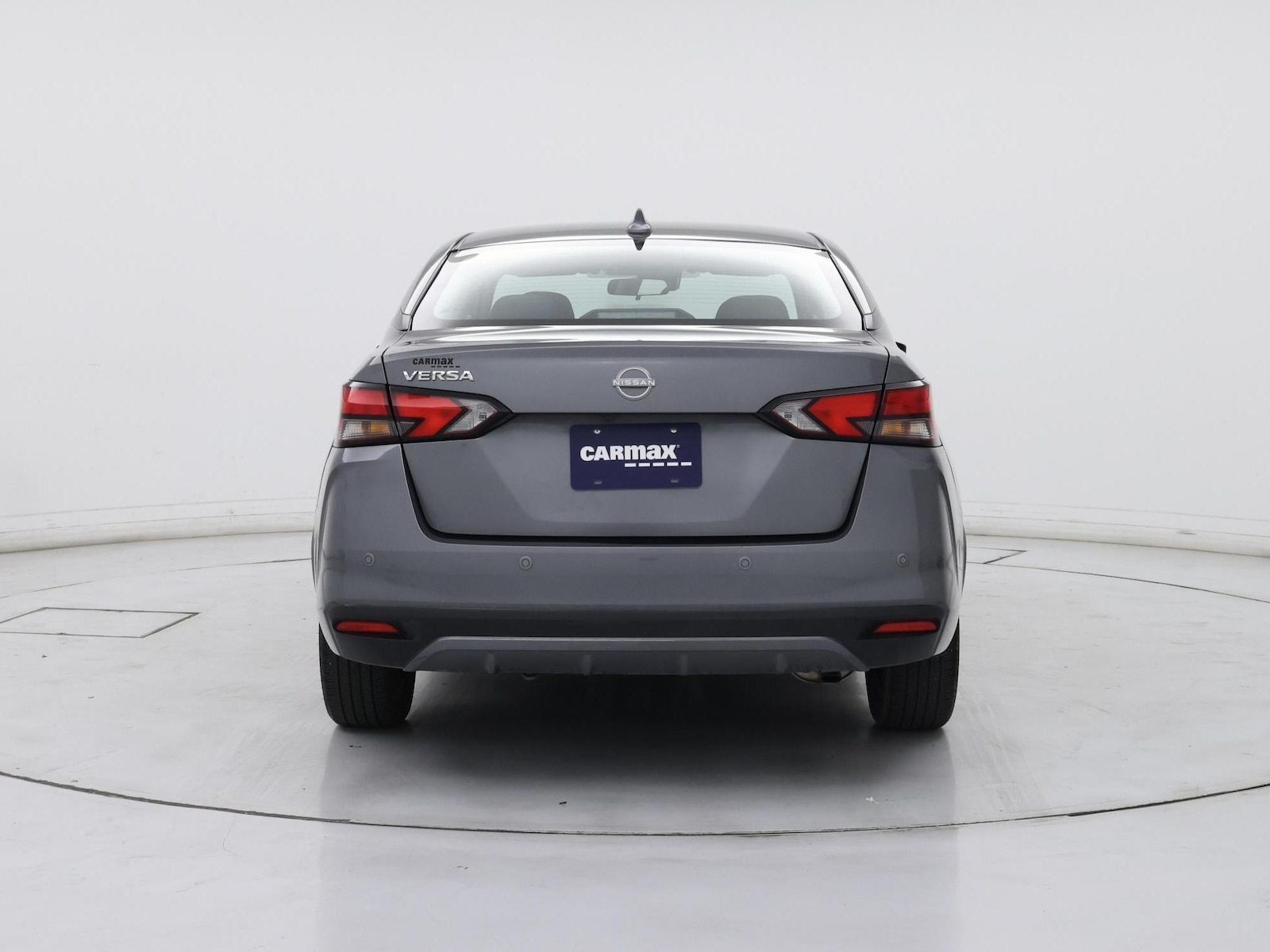 2025 Nissan Versa Sedan SV - Photo 7