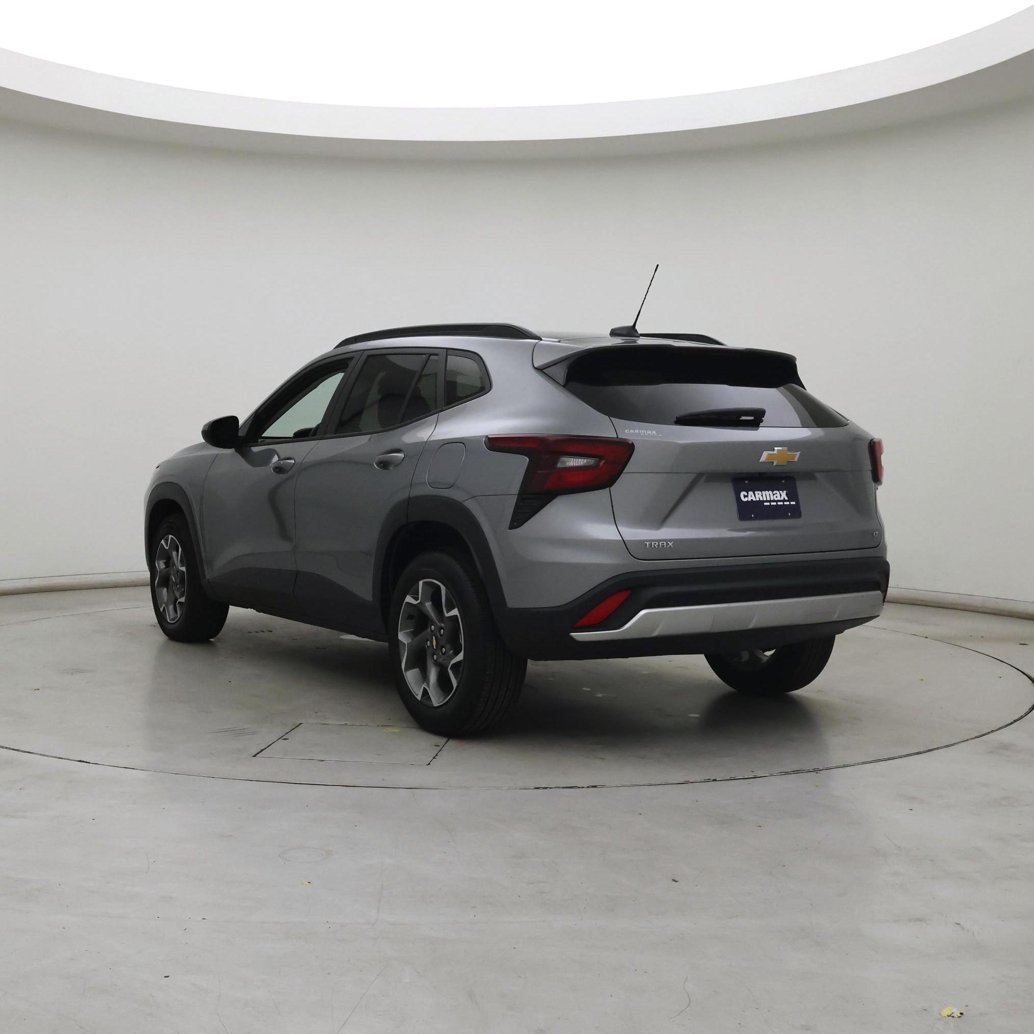 Thumbnail: 2025 Chevrolet Trax - 2