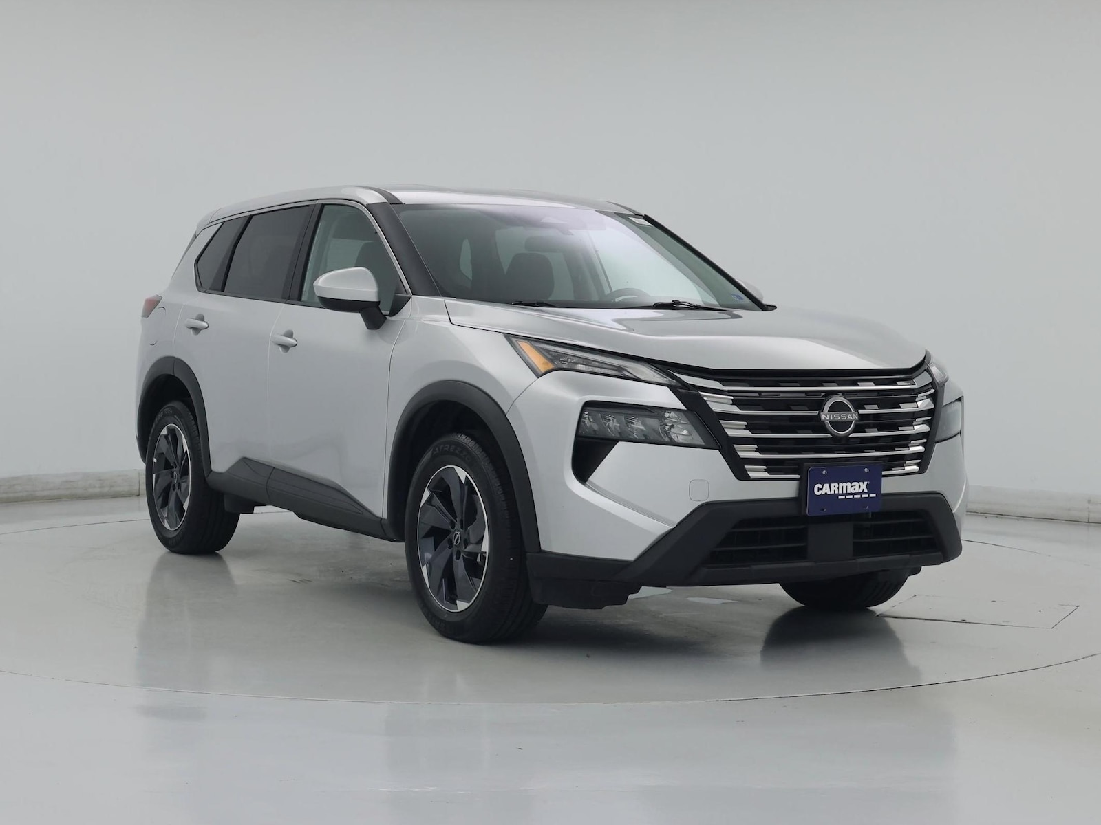 2025 Nissan Rogue SV - Photo 2
