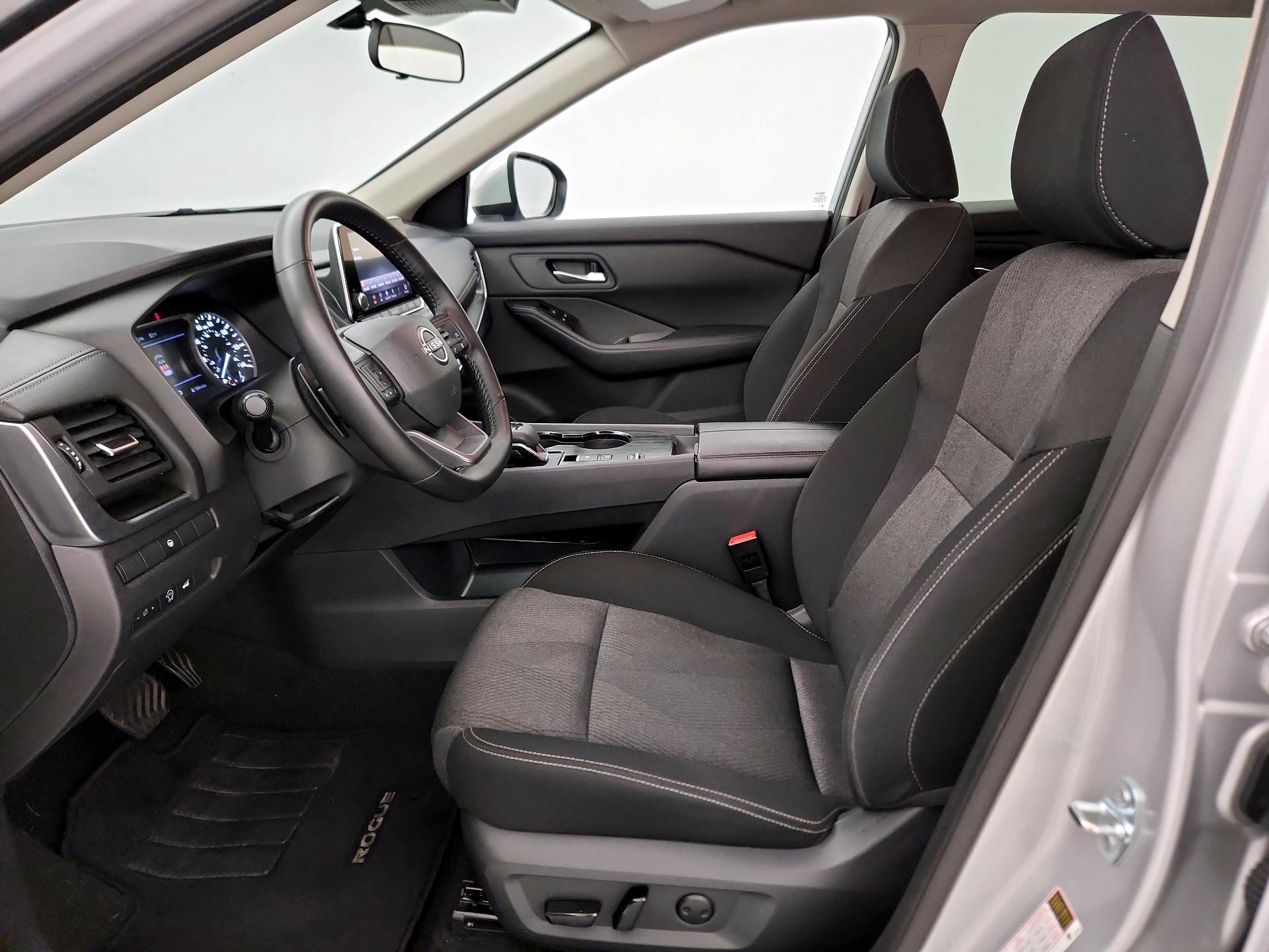 Thumbnail: 2025 Nissan Rogue - 12