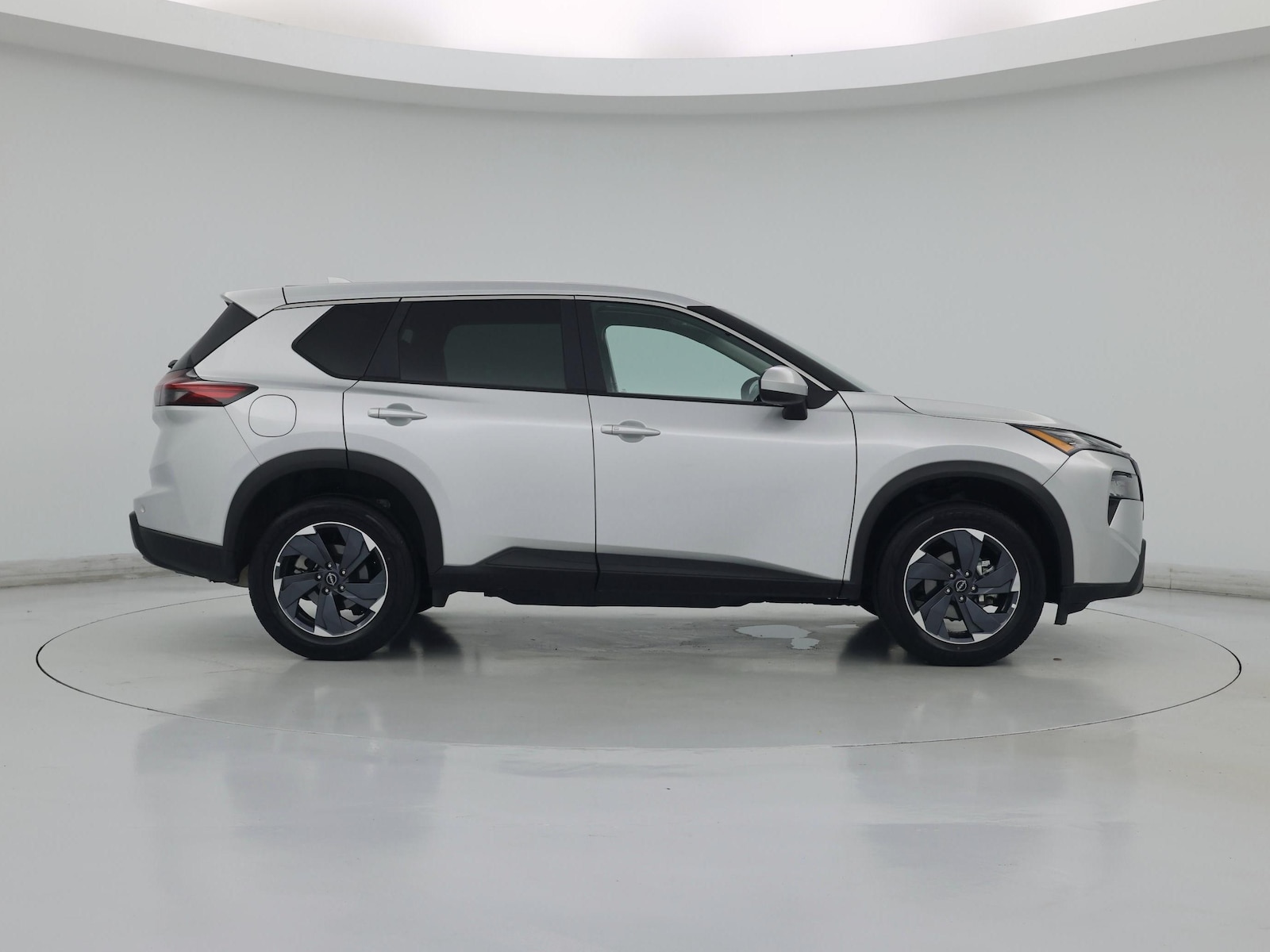 2025 Nissan Rogue SV - Photo 8