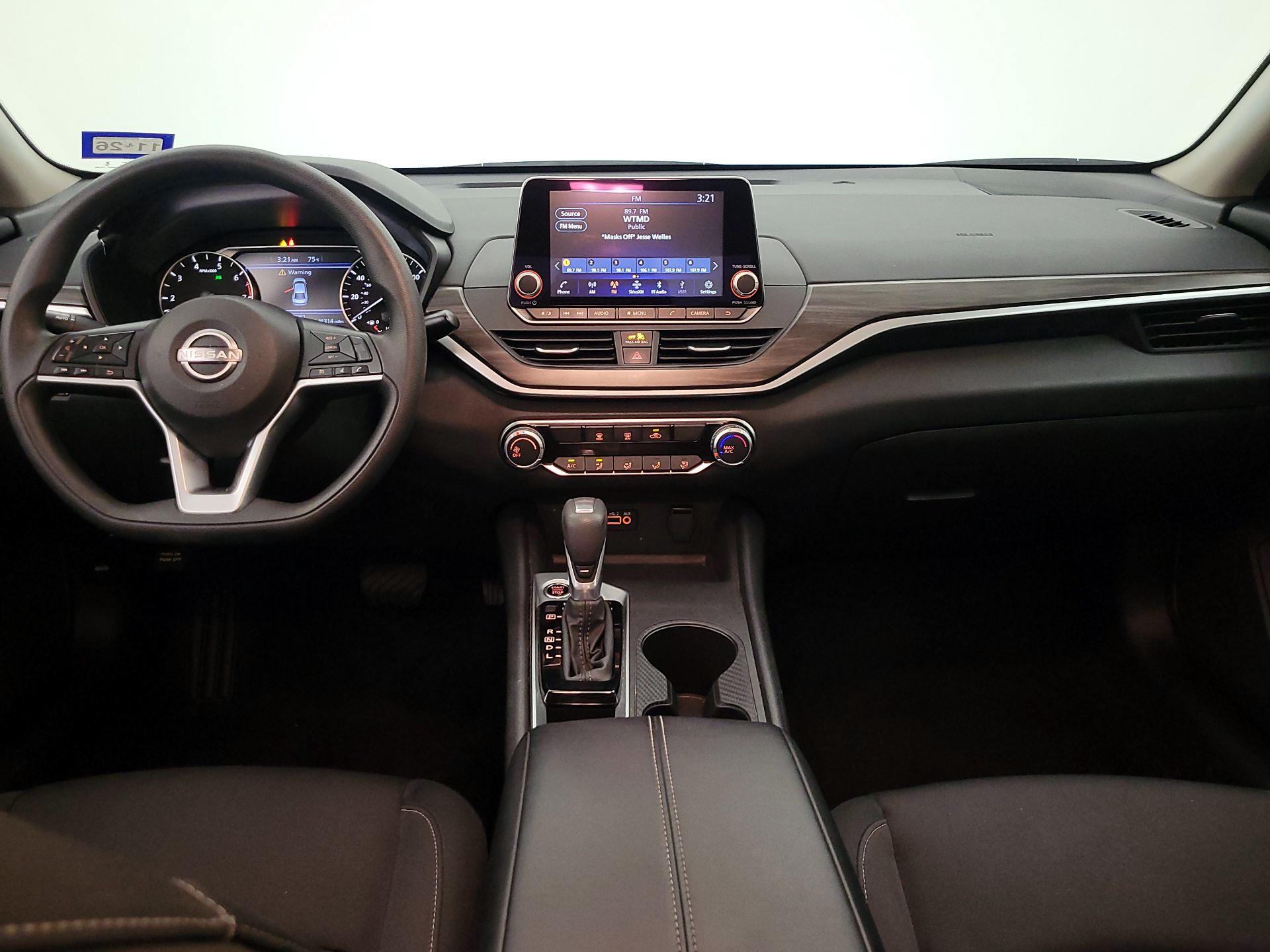 Thumbnail: 2025 Nissan Altima - 9