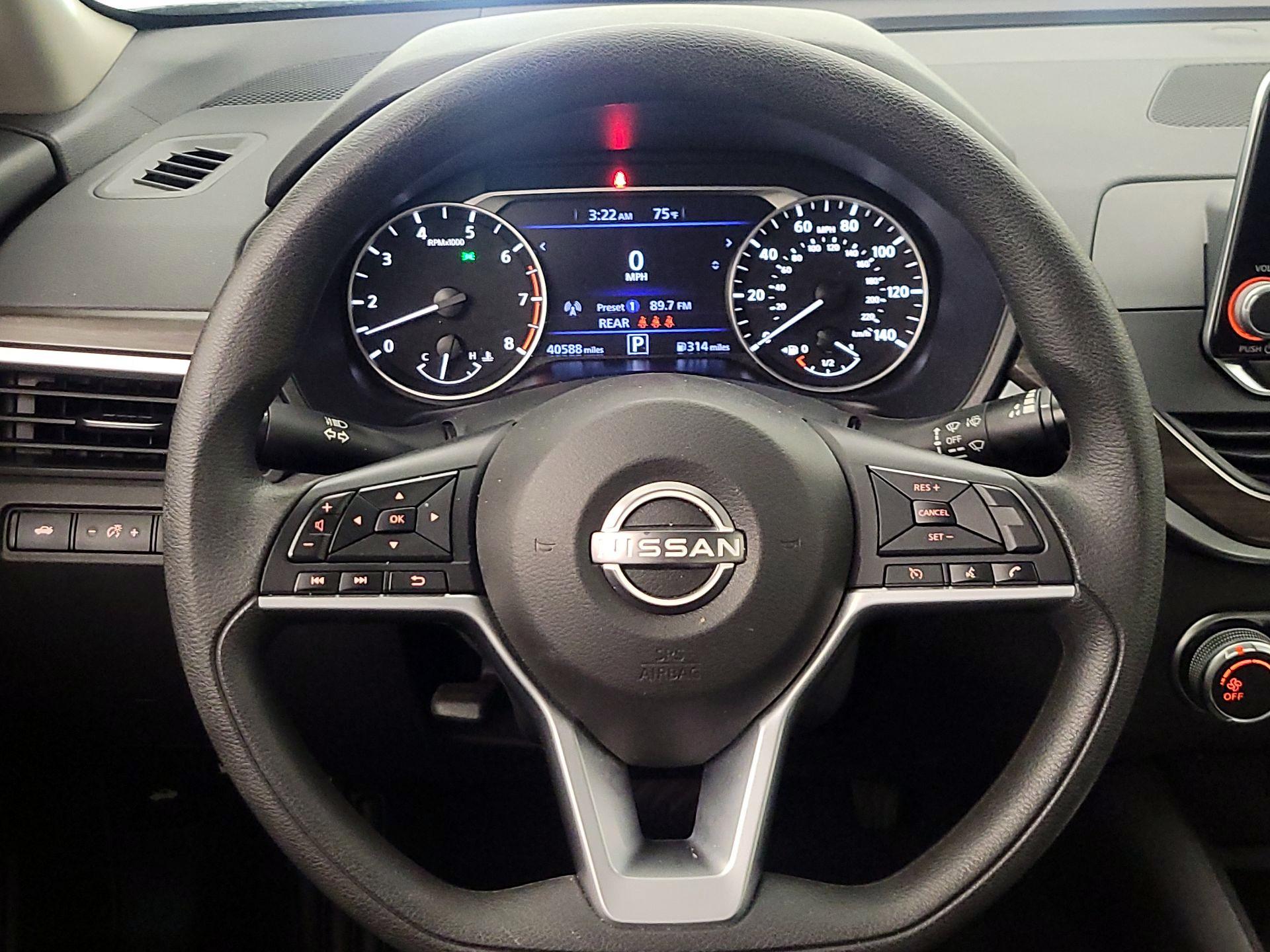 Thumbnail: 2025 Nissan Altima - 10