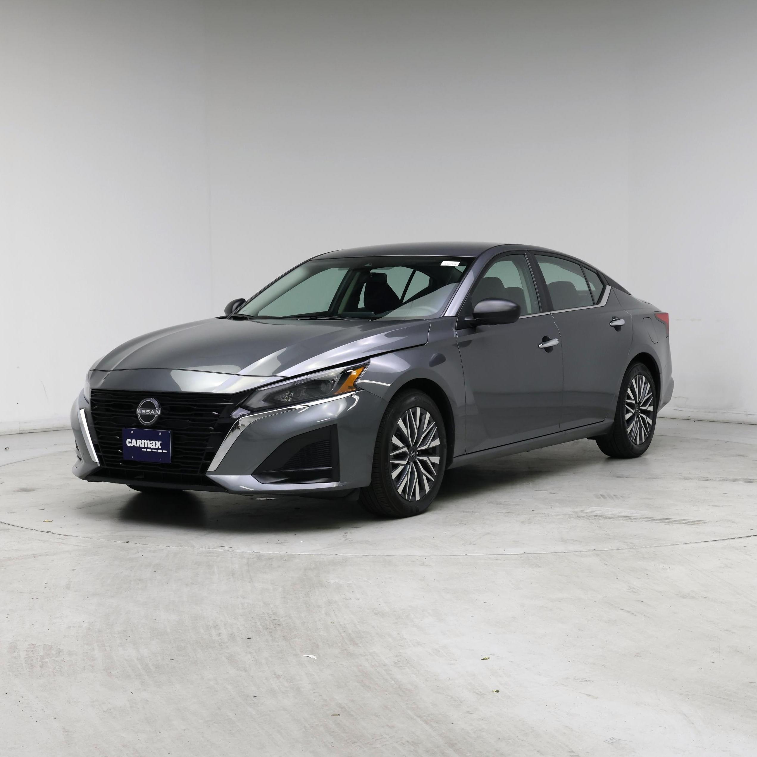 Thumbnail: 2025 Nissan Altima - 4