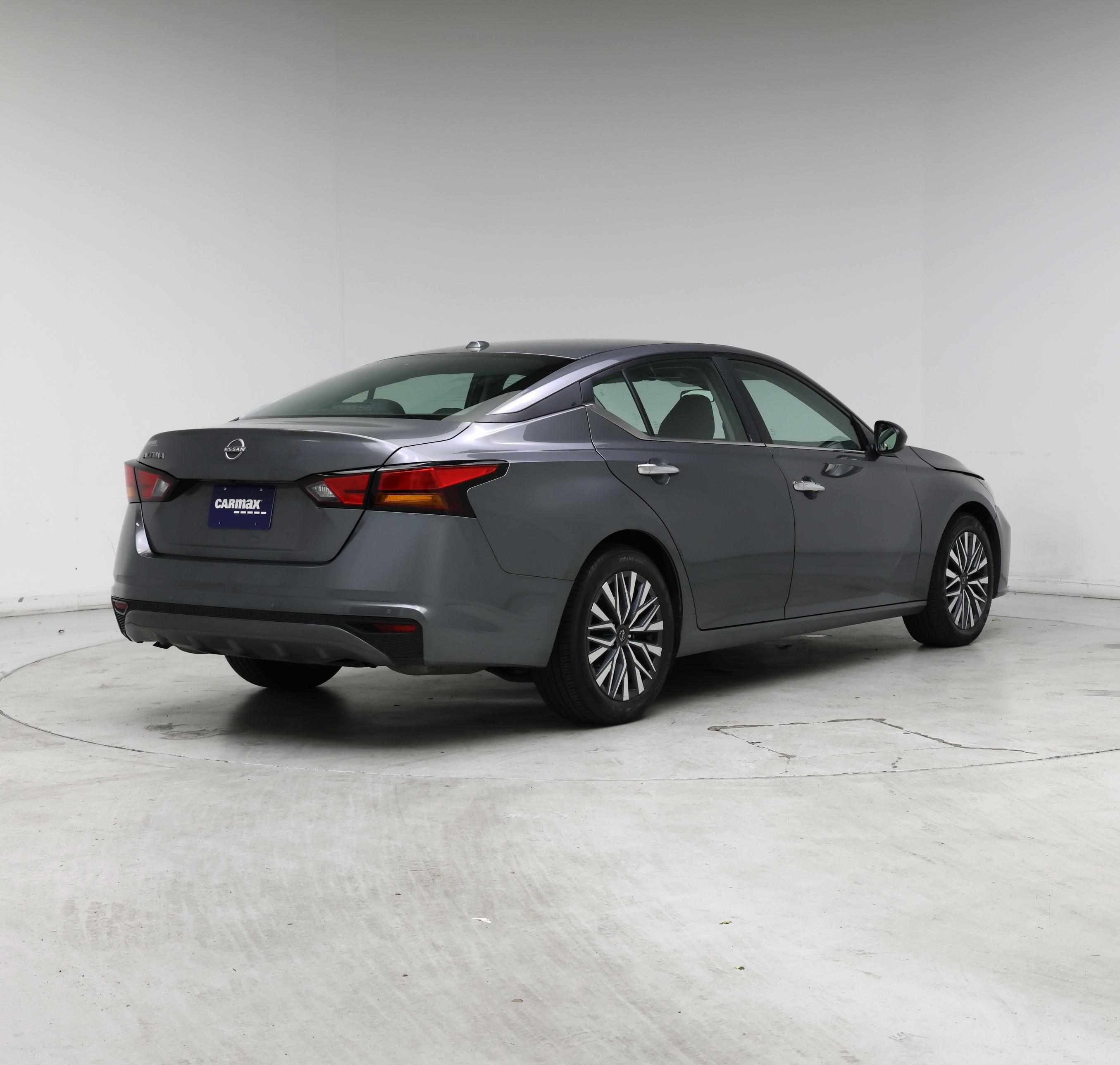 Thumbnail: 2025 Nissan Altima - 8