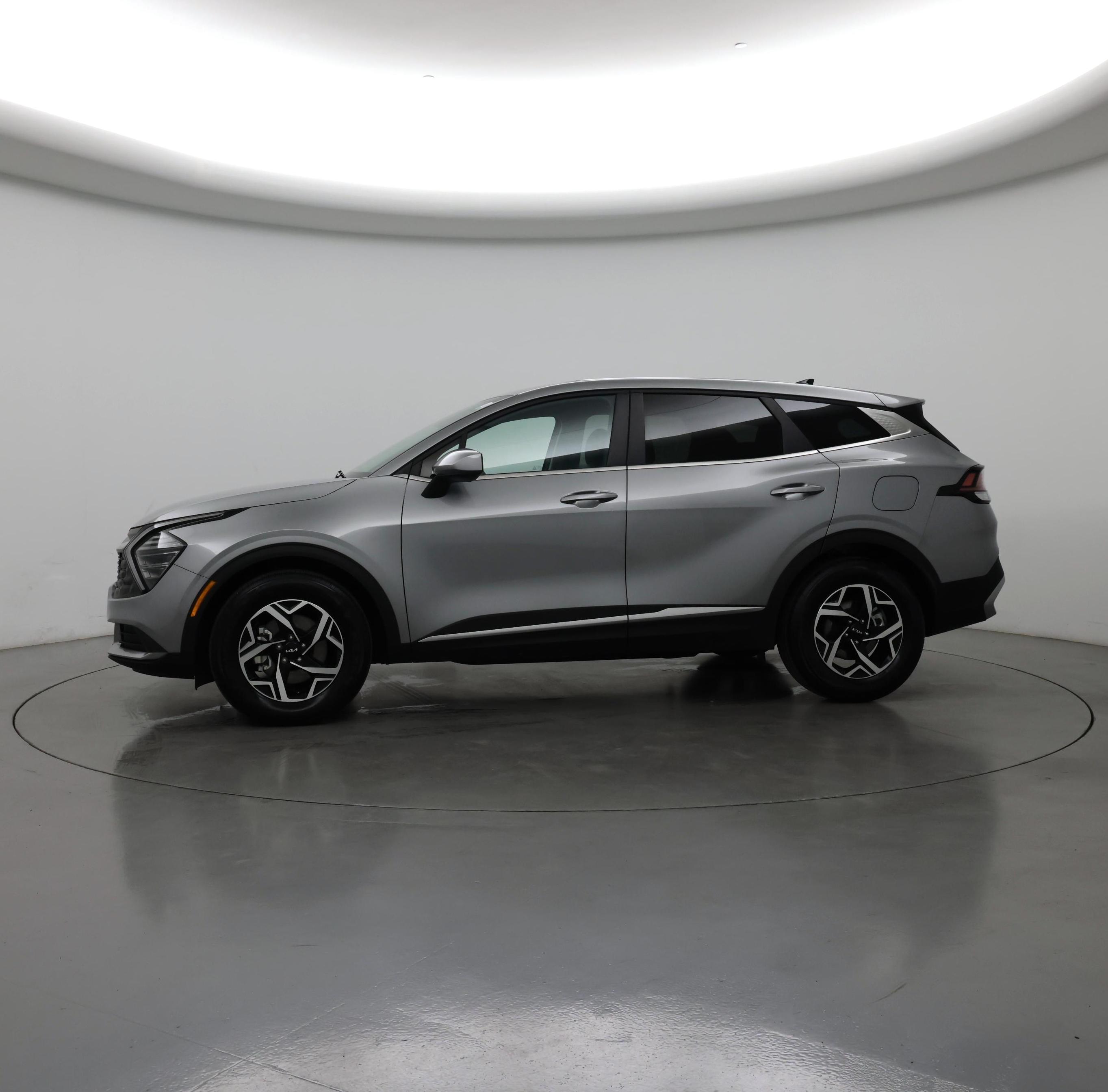 Thumbnail: 2025 Kia Sportage - 3