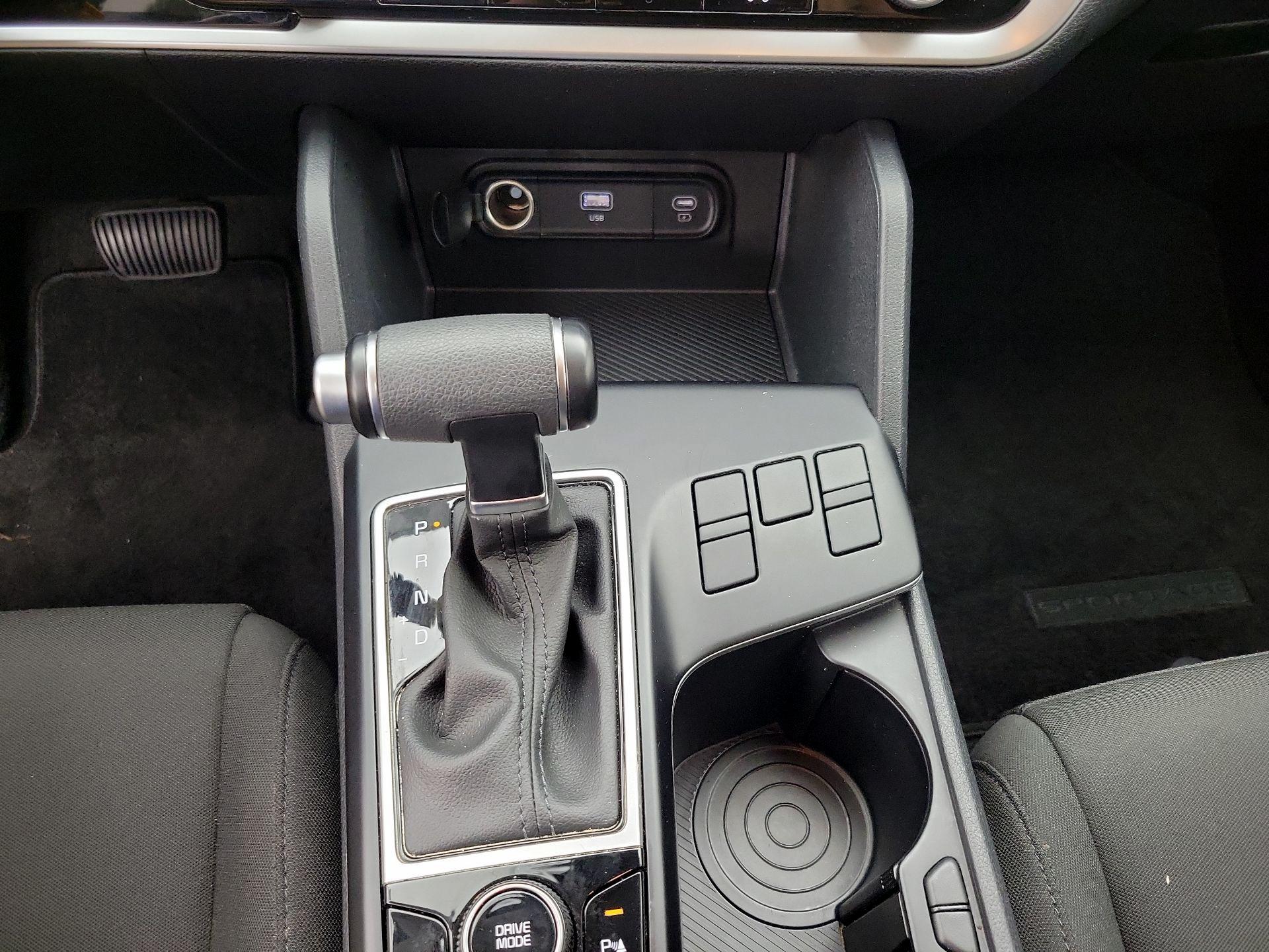 Thumbnail: 2025 Kia Sportage - 17