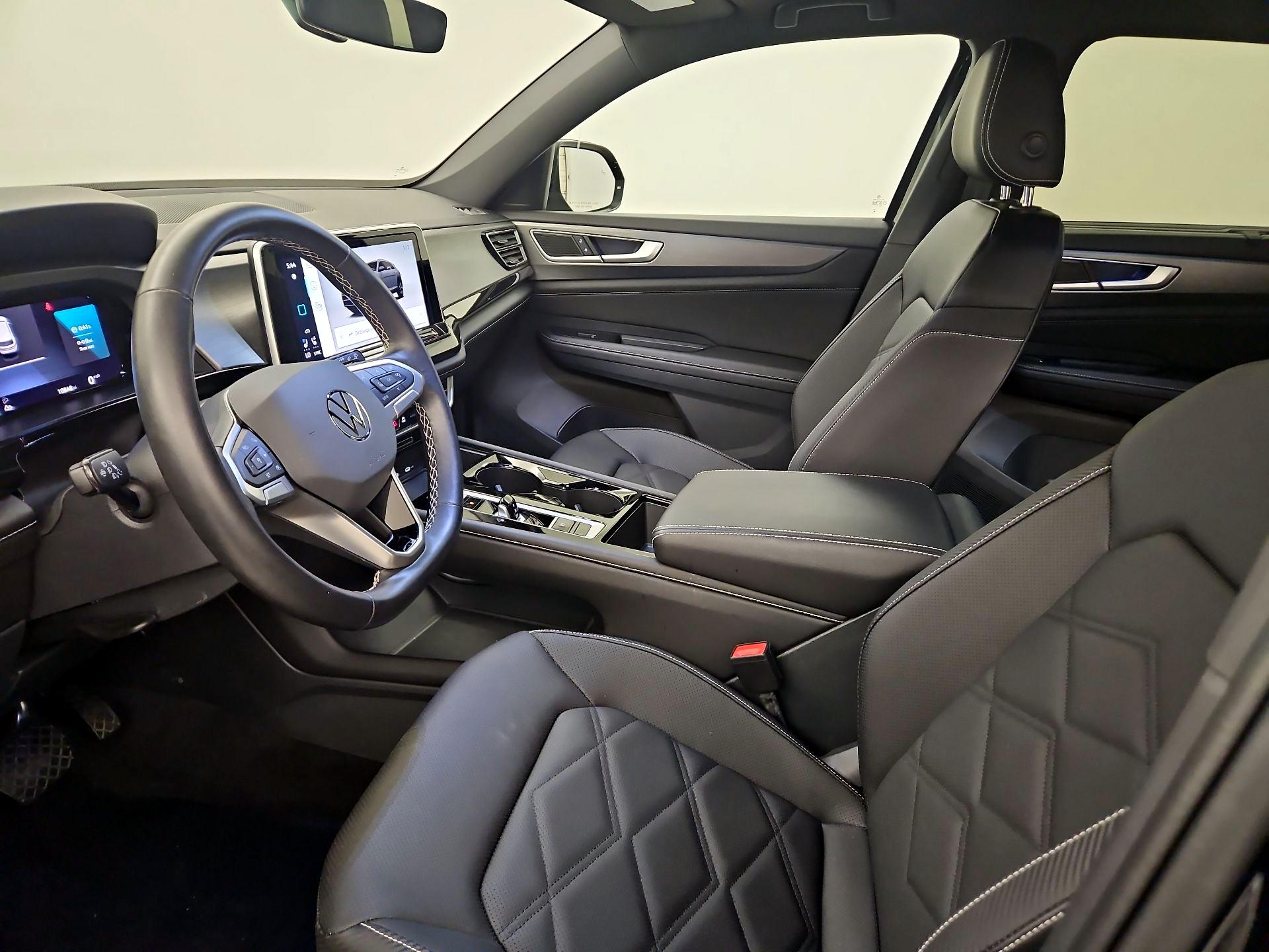 Thumbnail: 2025 Volkswagen Atlas - 11