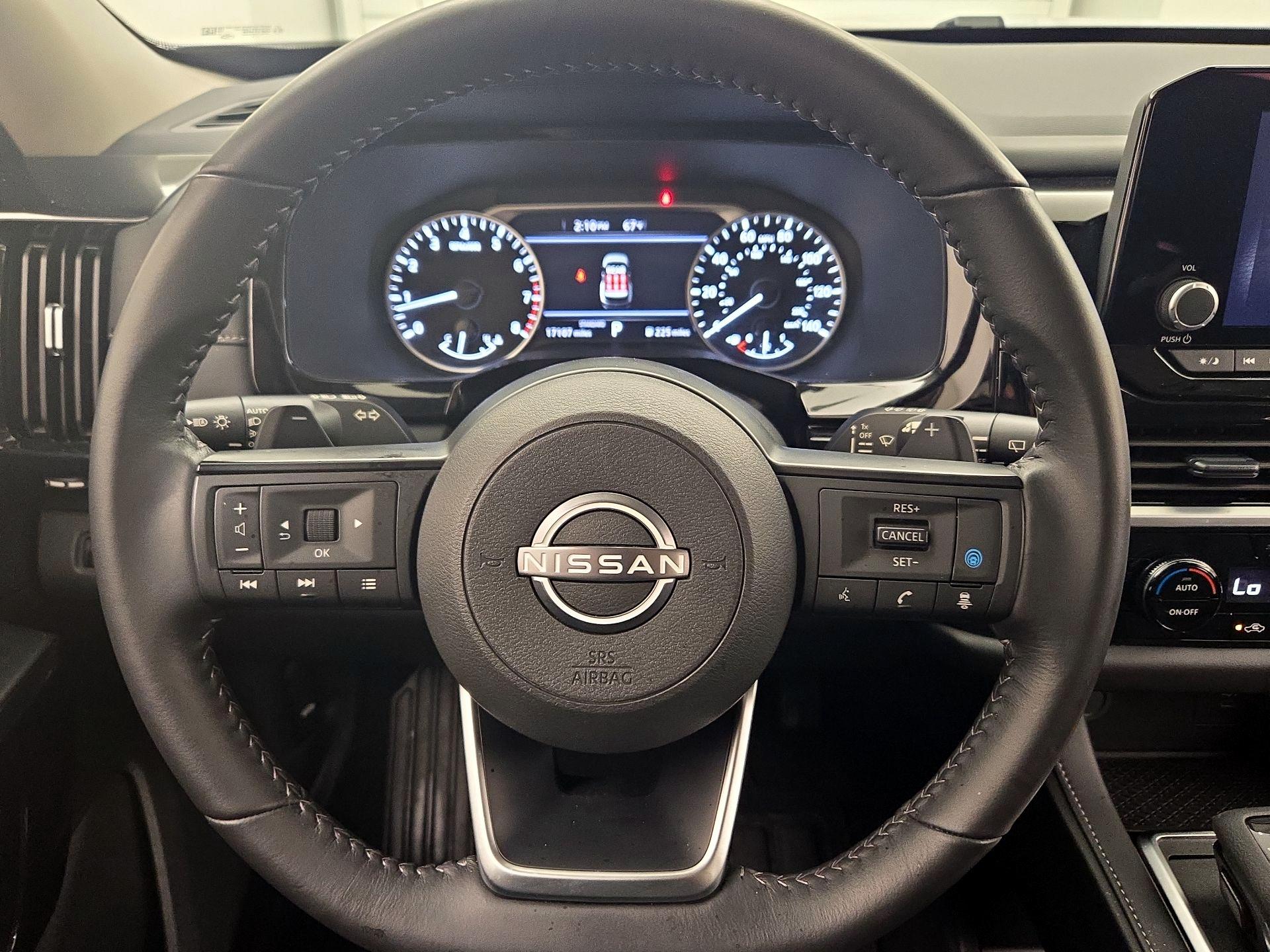 Thumbnail: 2025 Nissan Pathfinder - 10