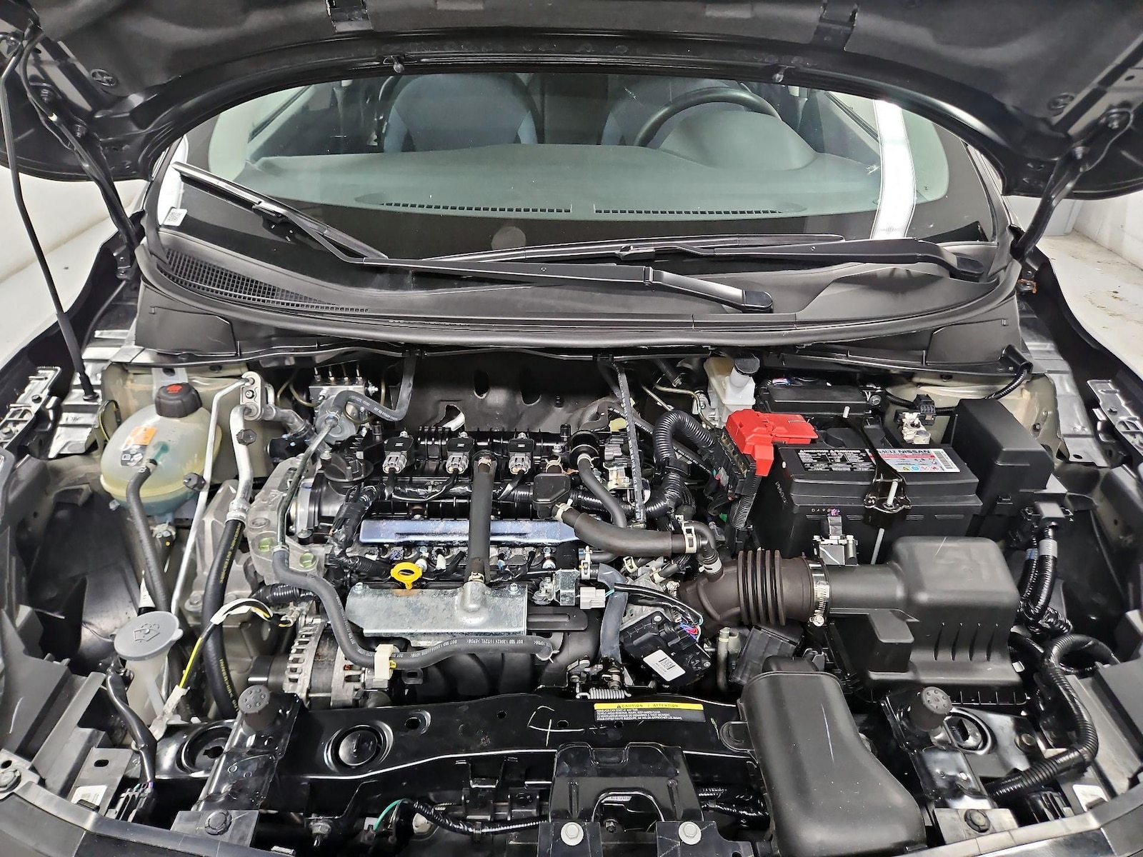 2025 Nissan Versa Sedan SV - Photo 22