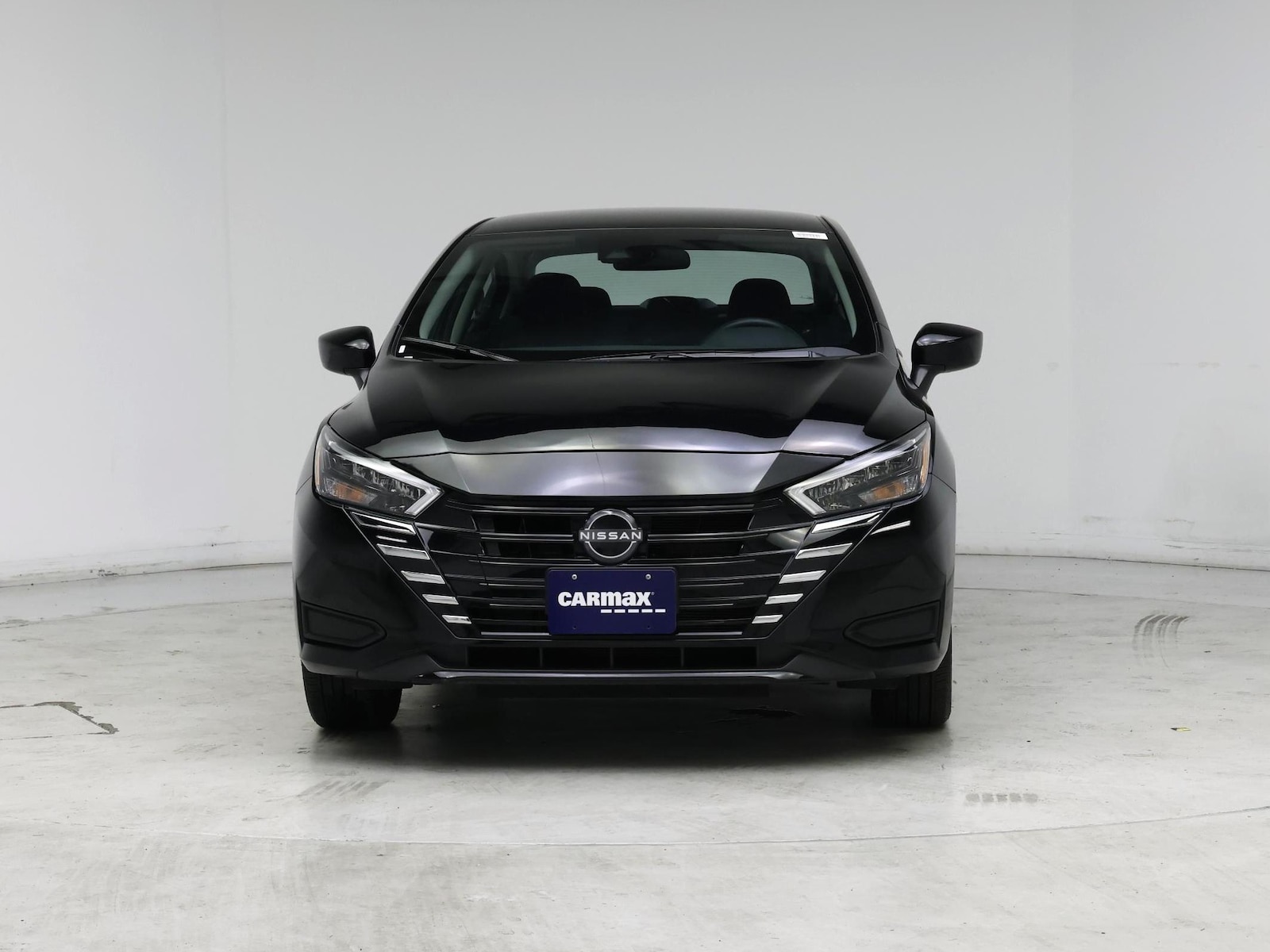 2025 Nissan Versa Sedan SV - Photo 6